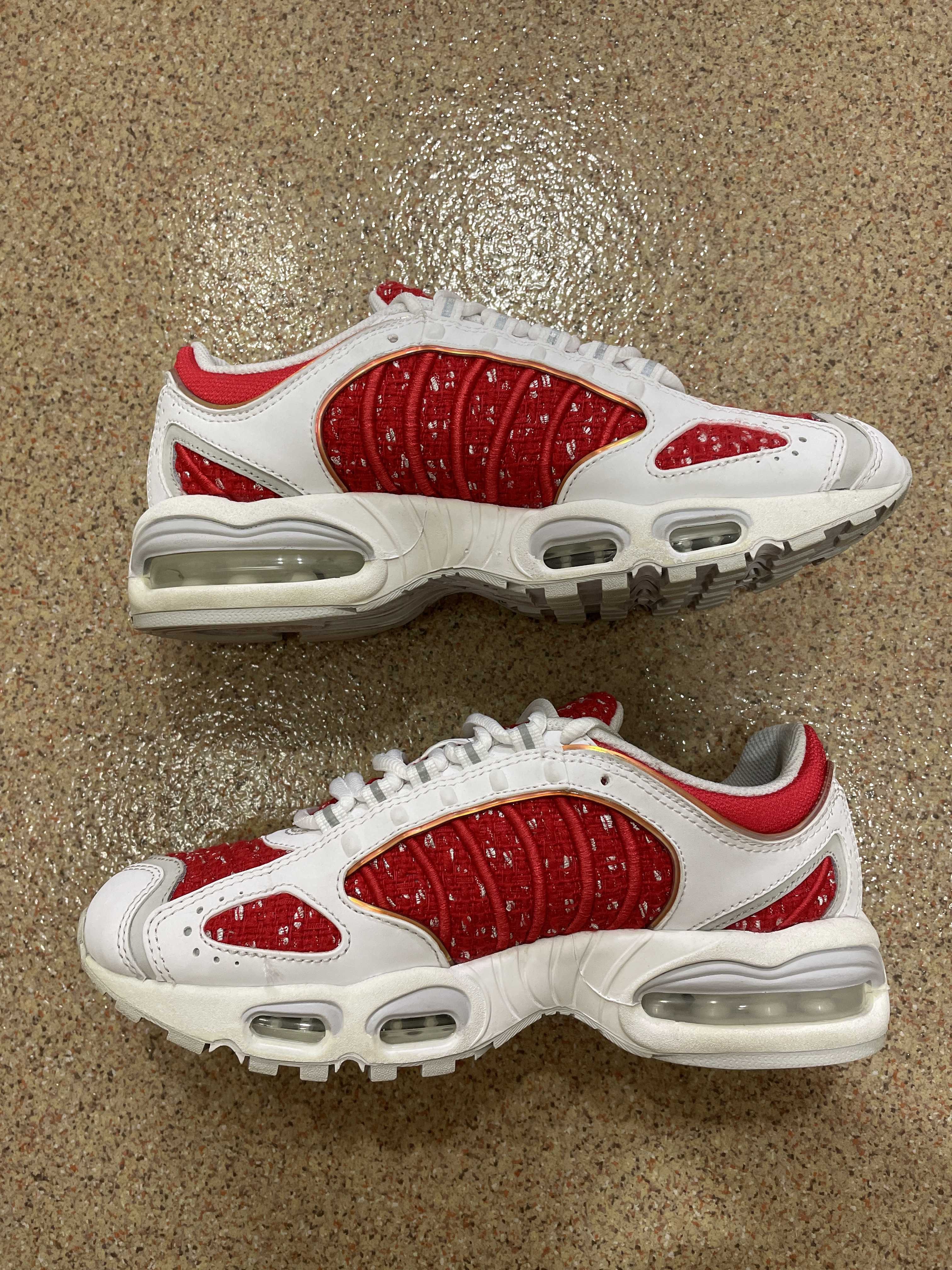Supreme × Nike Air Max Tailwind 4 "Red"