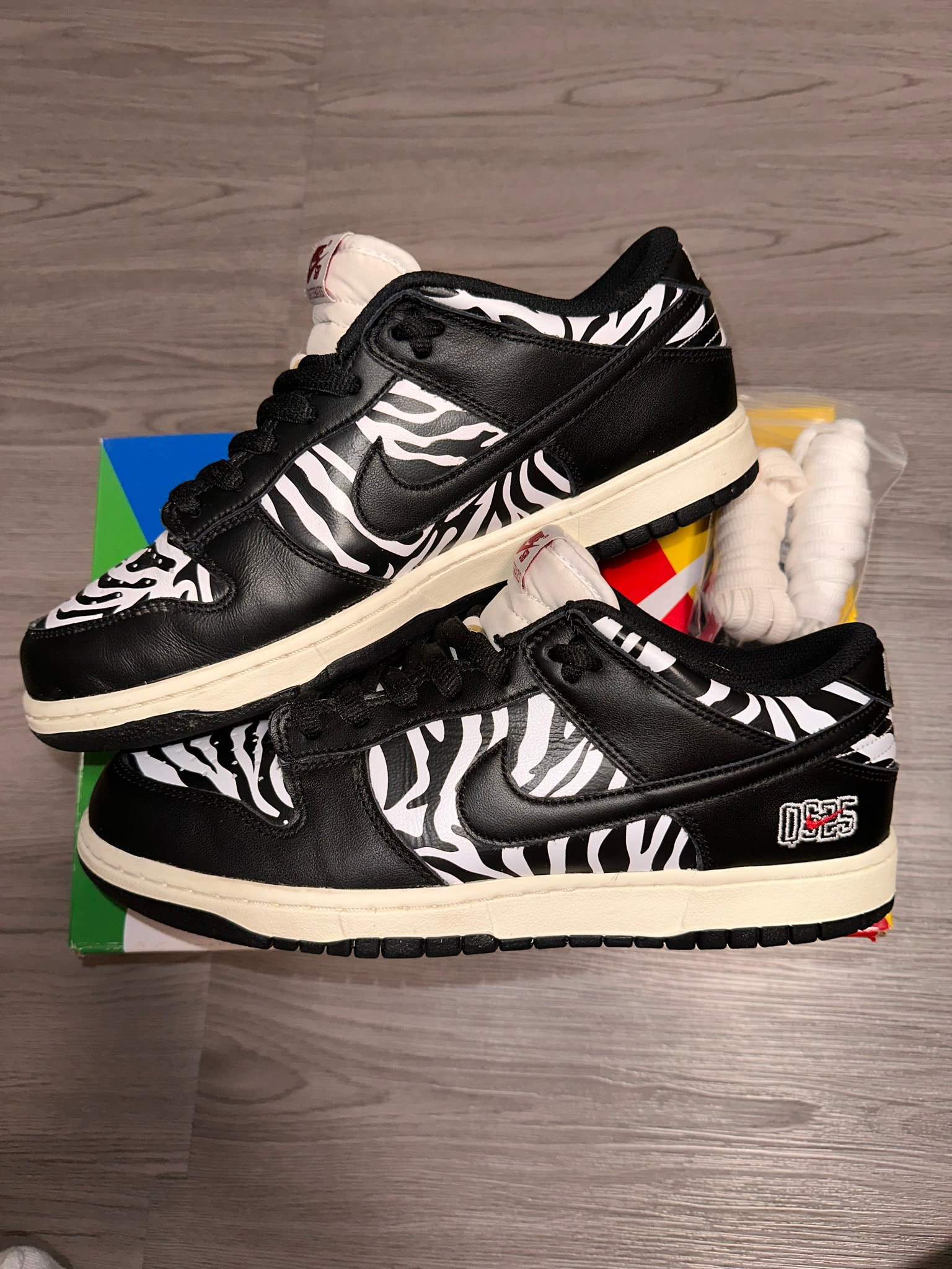 Quartersnacks × Nike SB Dunk Low "Zebra Cake/Safari"