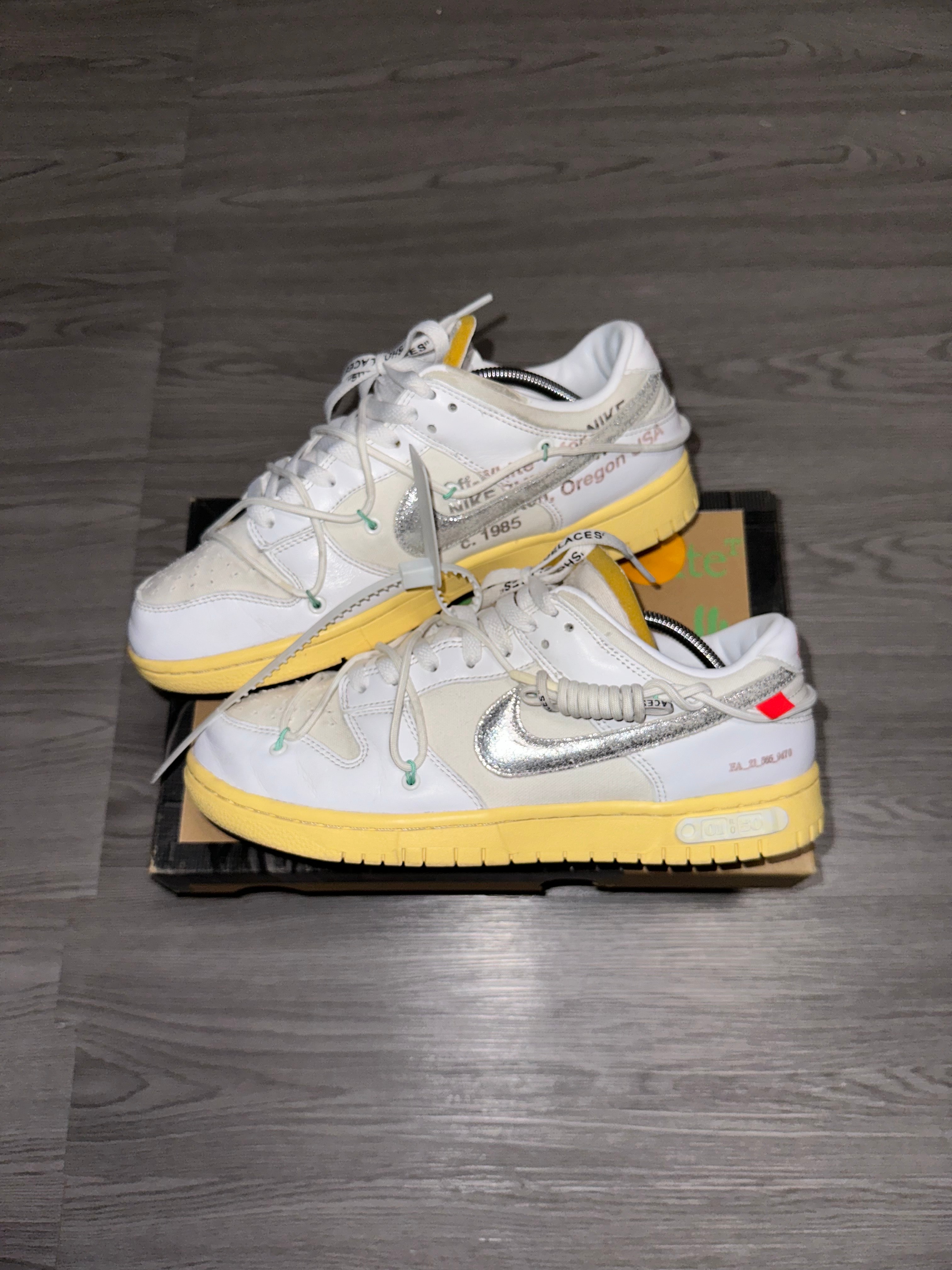 Off-White × Nike Dunk Low 1 of 50 "Lot.1"