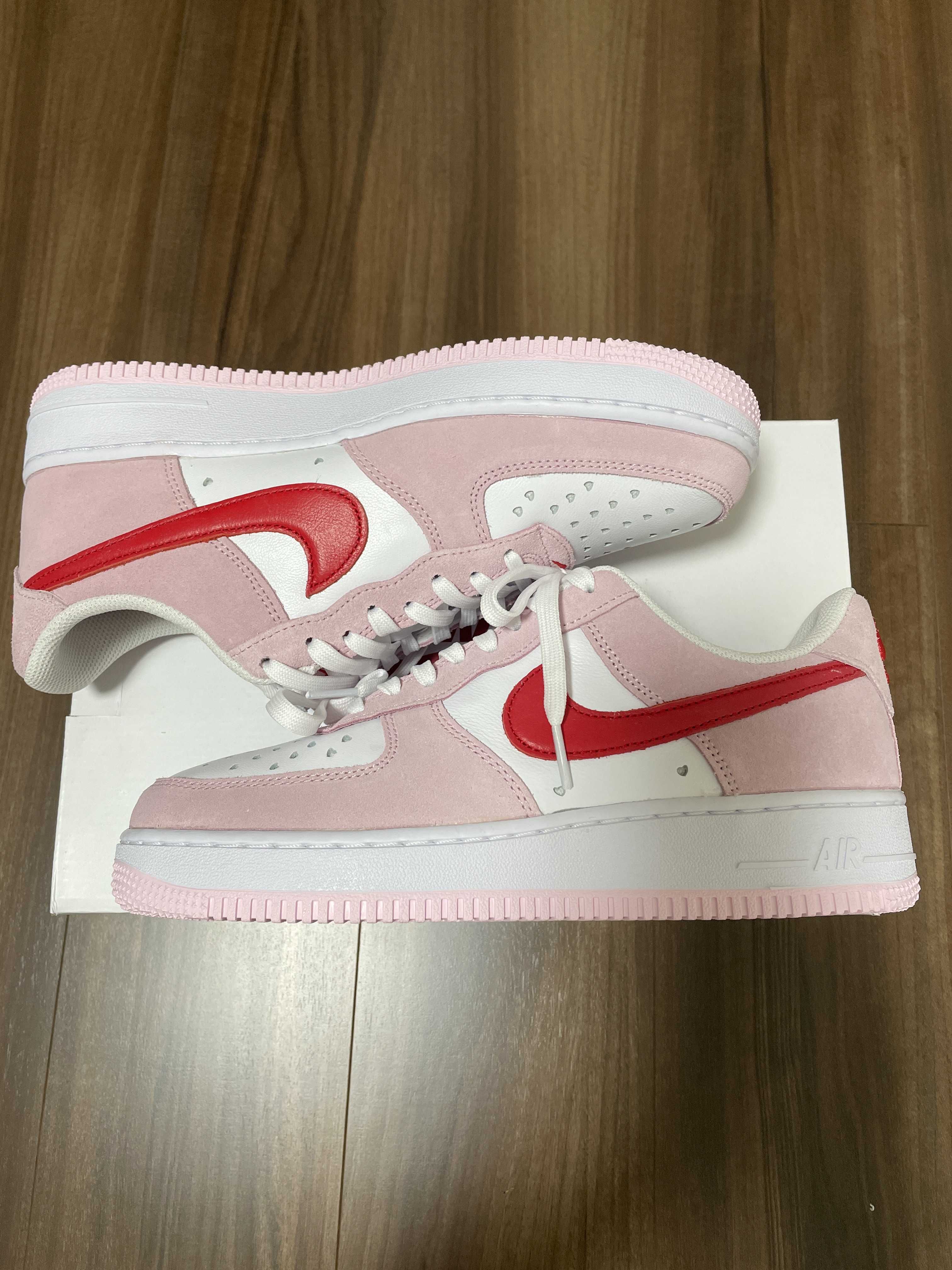 Nike Air Force 1 Low '07 "Valentine's Day"