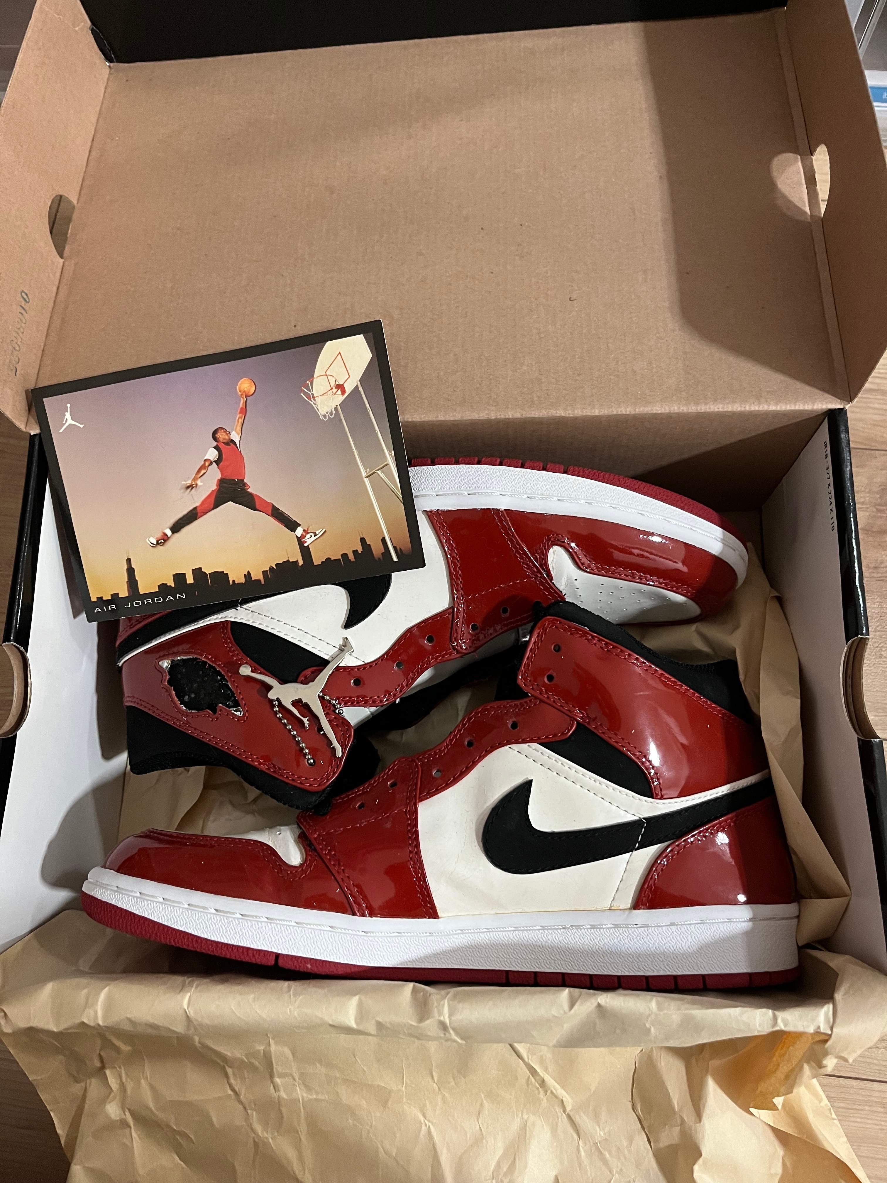 Nike Jordan 1 Retro High "Chicago Bulls Patent" (2003)