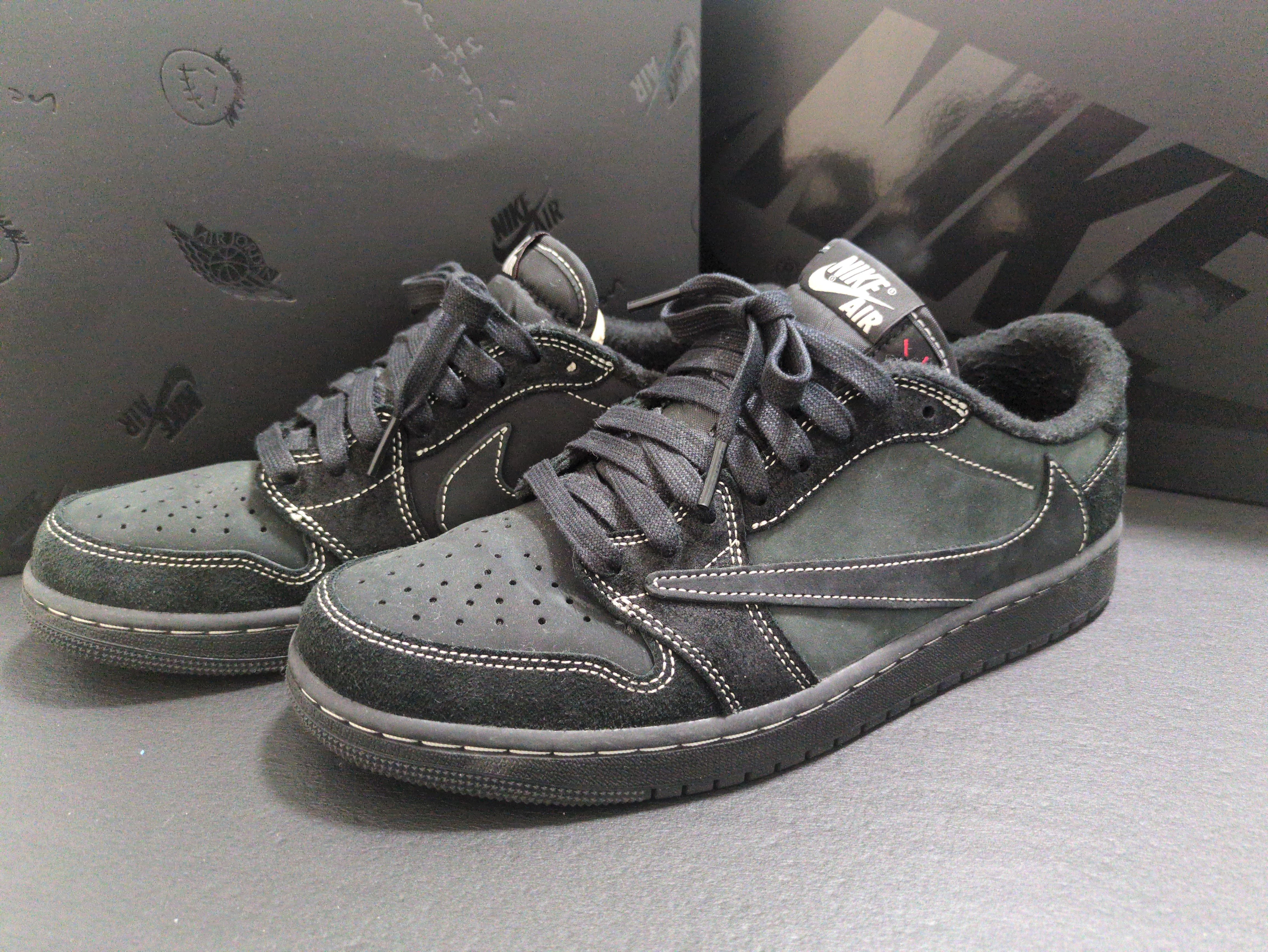 Travis Scott × Nike Air Jordan 1 Low OG SP 