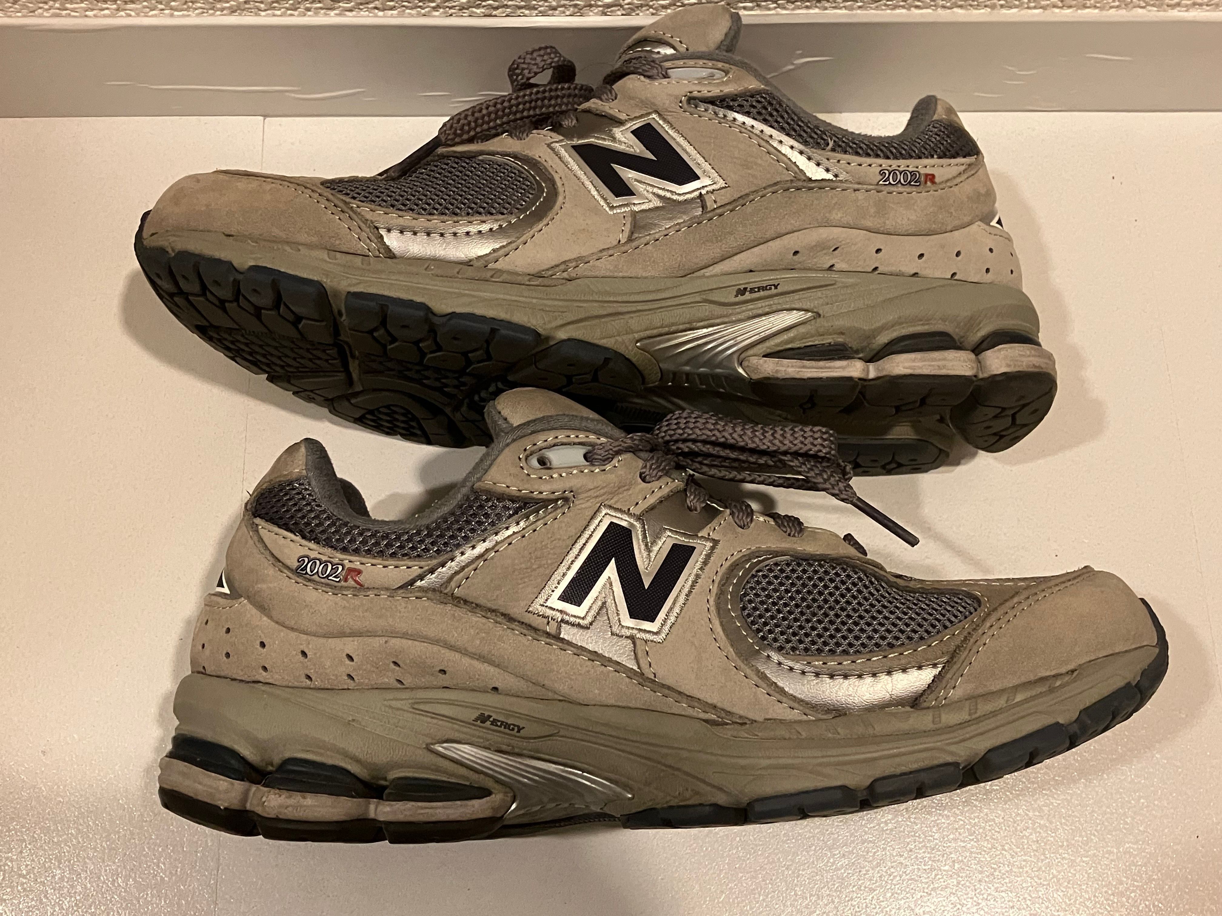 New Balance 2002R "Gray"
