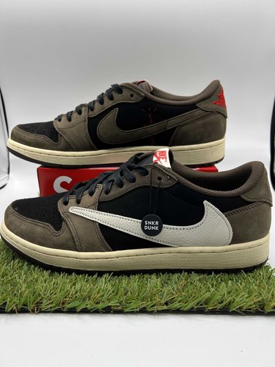 Travis Scott × Nike Air Jordan 1 Low OG SP-T "Black/Dark Mocha"