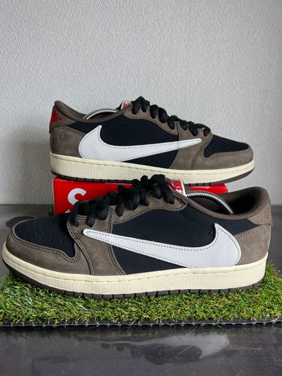 Travis Scott × Nike Air Jordan 1 Low OG SP-T "Black/Dark Mocha"