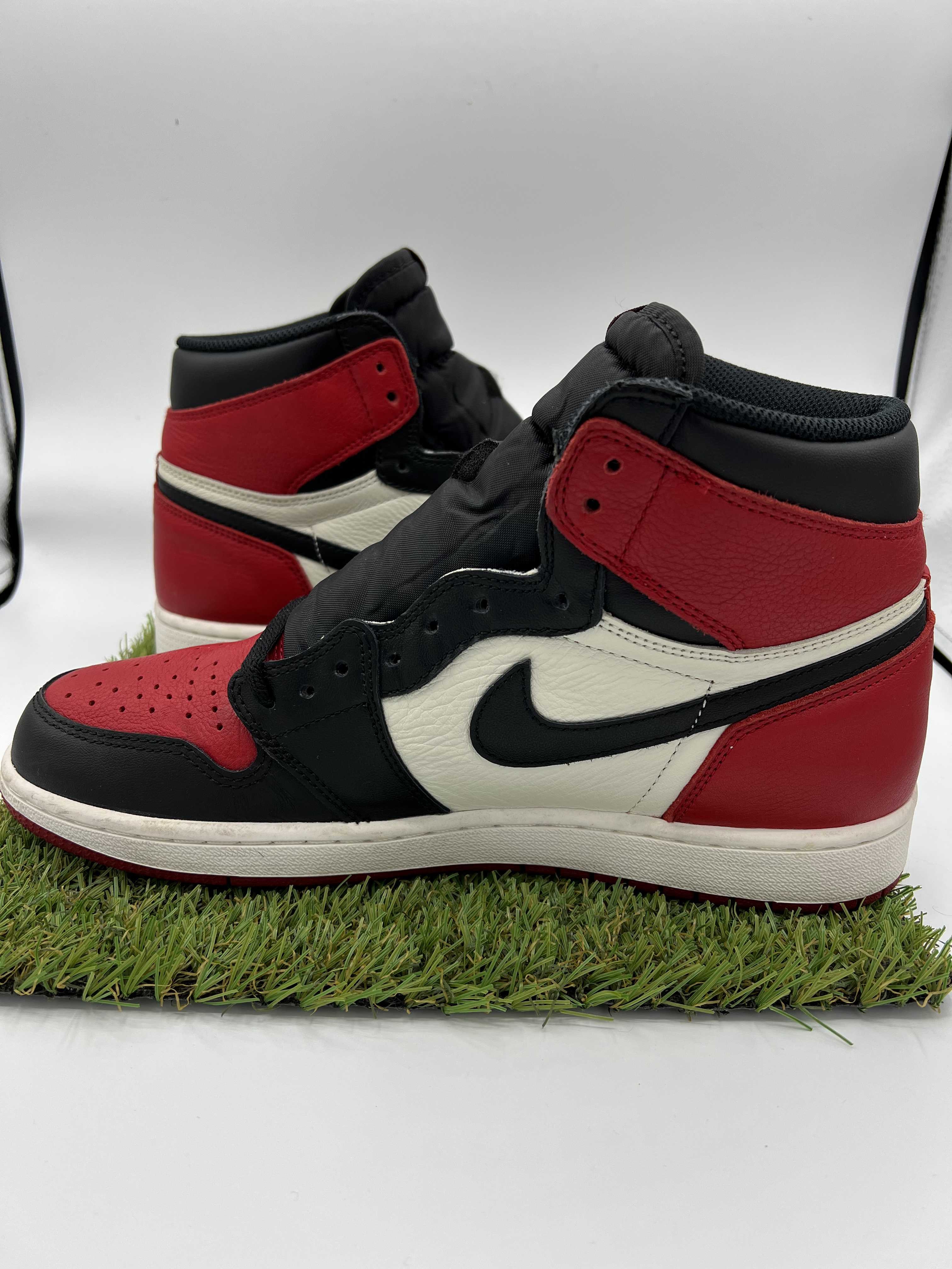 Nike Air Jordan 1 Retro High OG "Bred Toe"