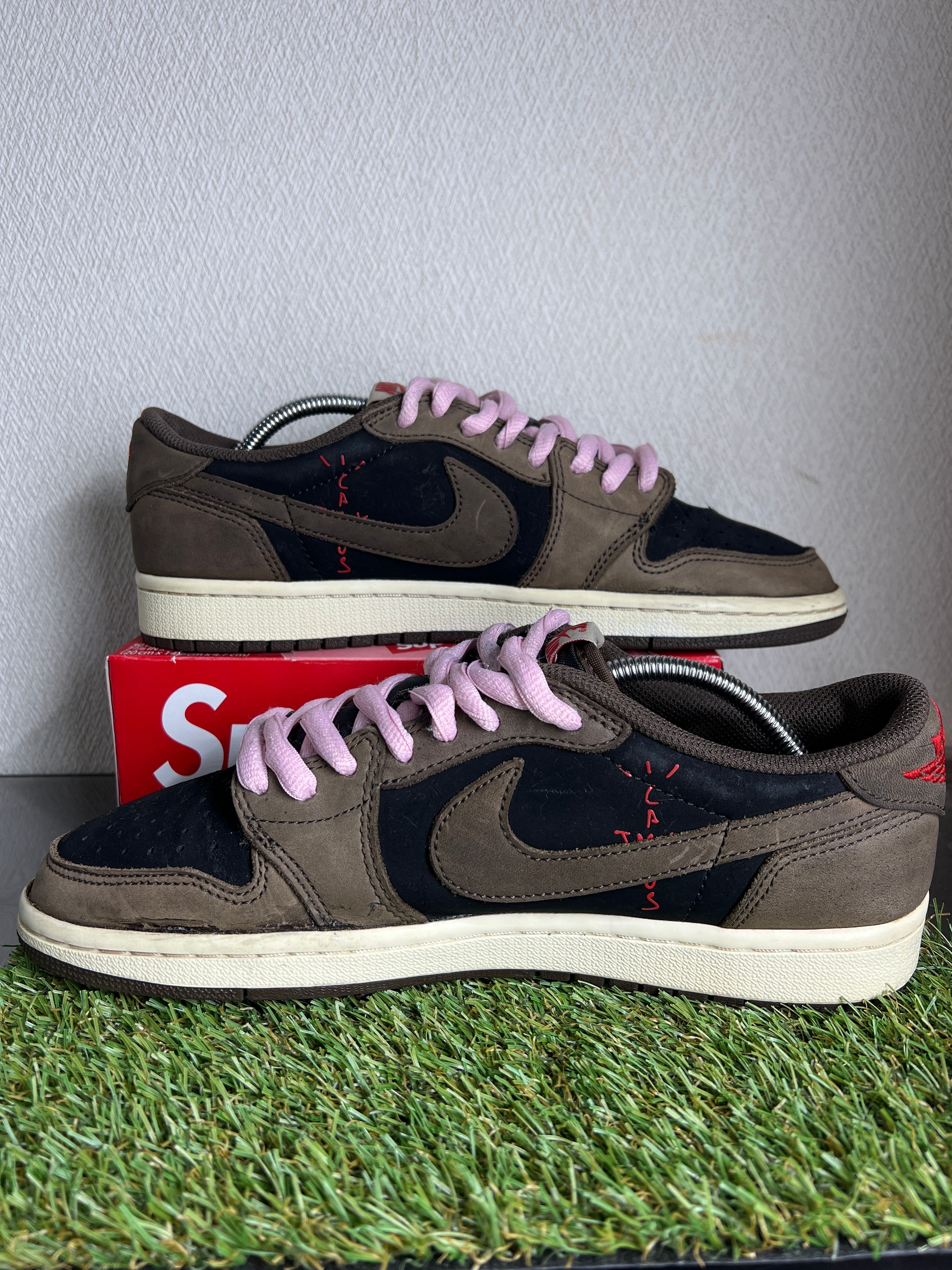 Travis Scott × Nike Air Jordan 1 Low OG SP-T  "Black/Dark Mocha"