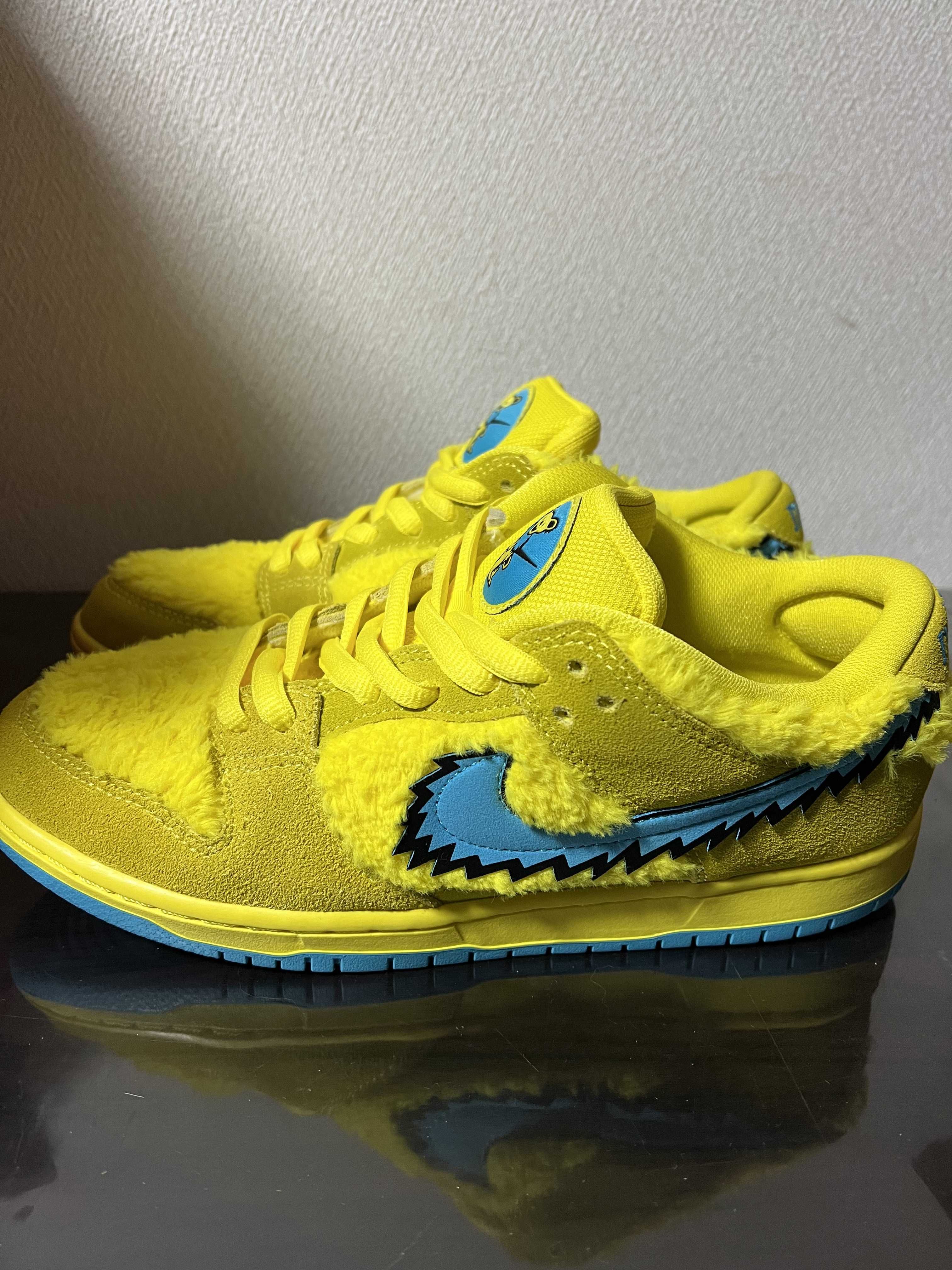 Grateful Dead × Nike SB Dunk Low "Yellow Bear"