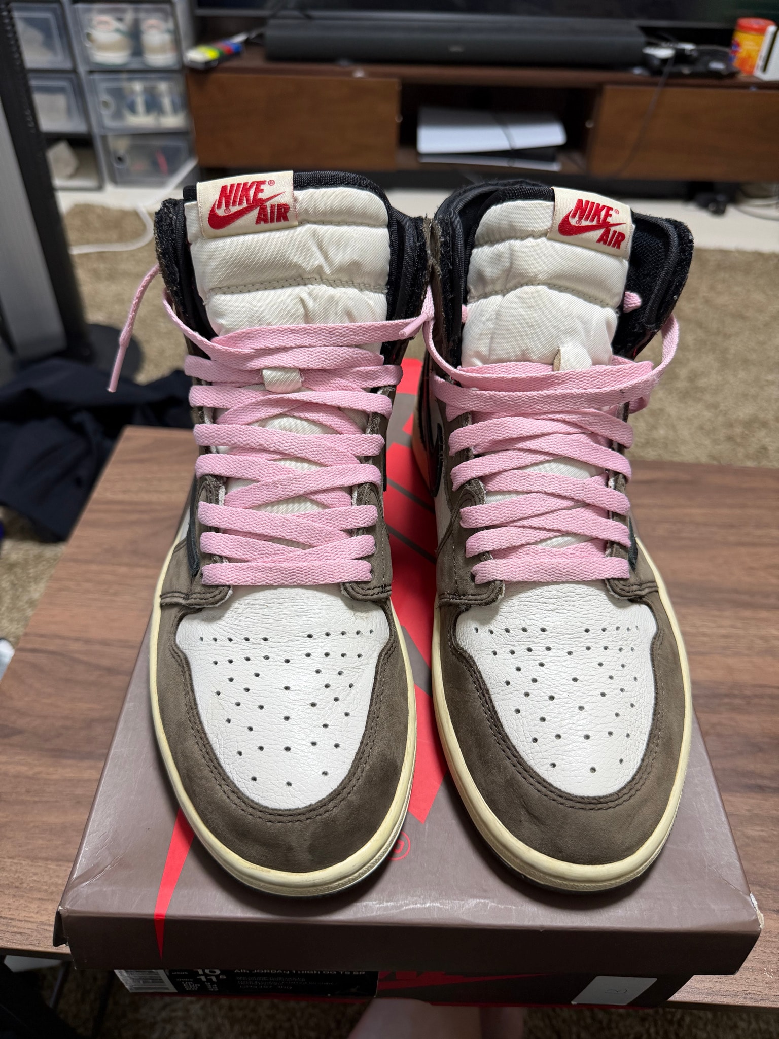 Travis Scott × Nike Air Jordan 1 Retro High OG TS SP "Sail/Dark Mocha"