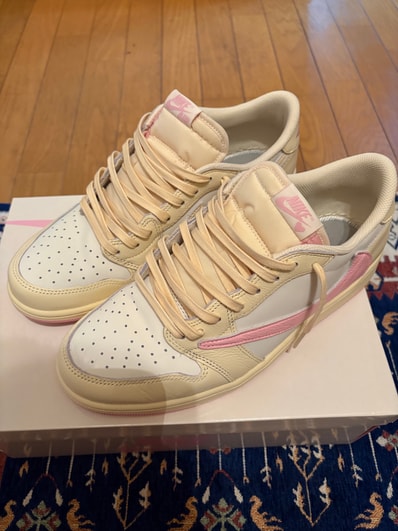Travis Scott × Nike Air Jordan 1 Retro Low OG "Muslin/Shy Pink"