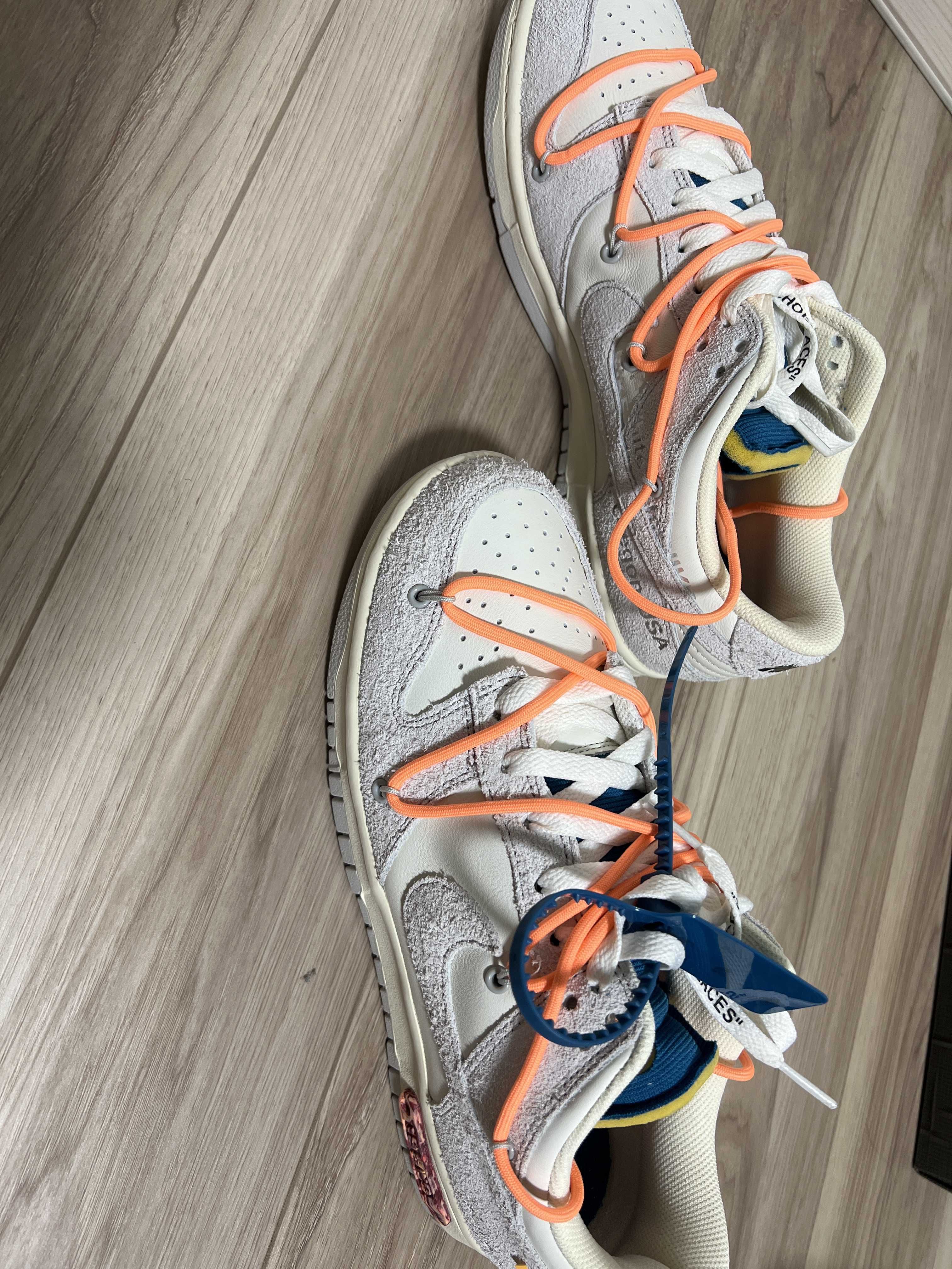 Off-White × Nike Dunk Low 1 of 50 "Lot.19" 