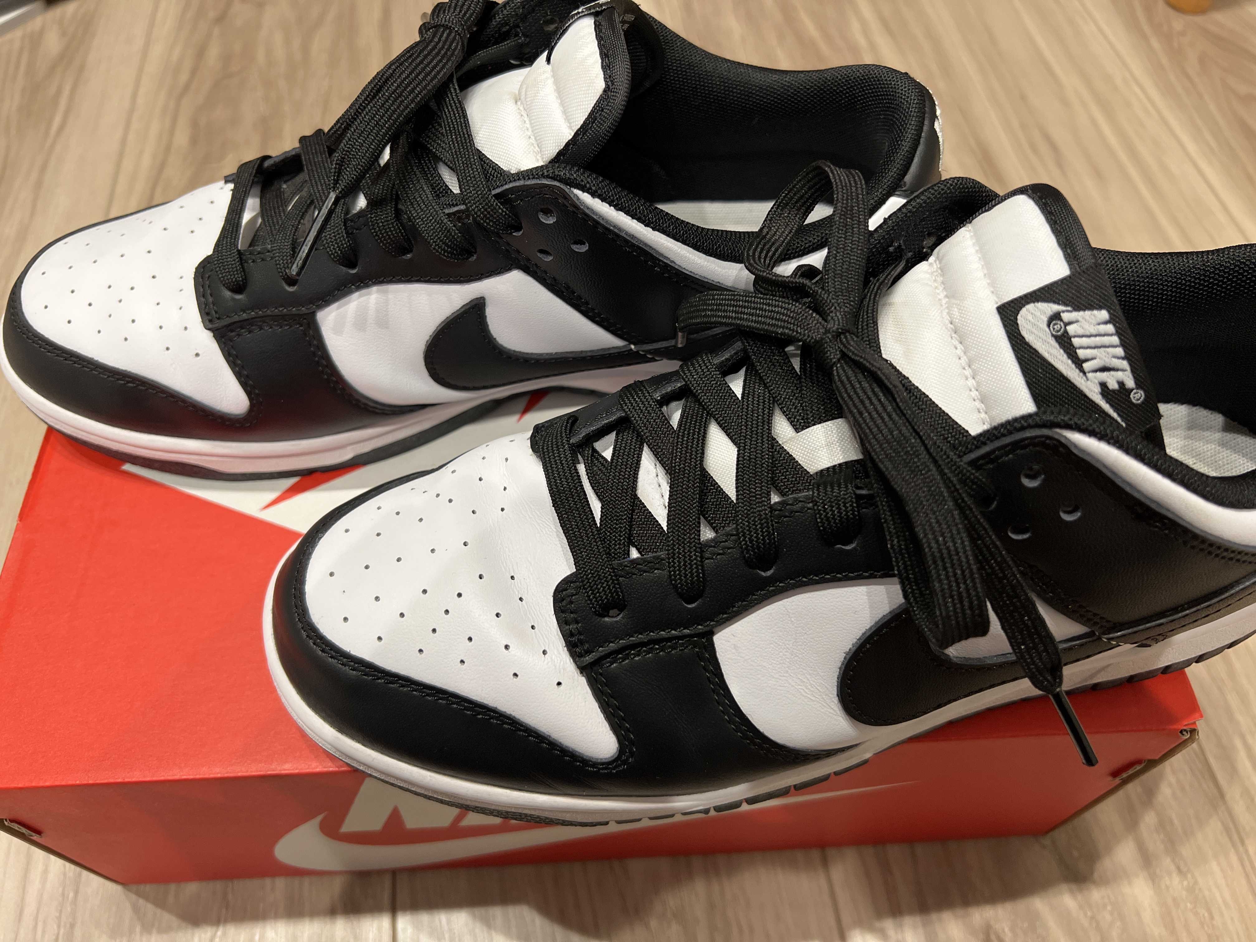 Nike Dunk Low Retro "Panda/White/Black"