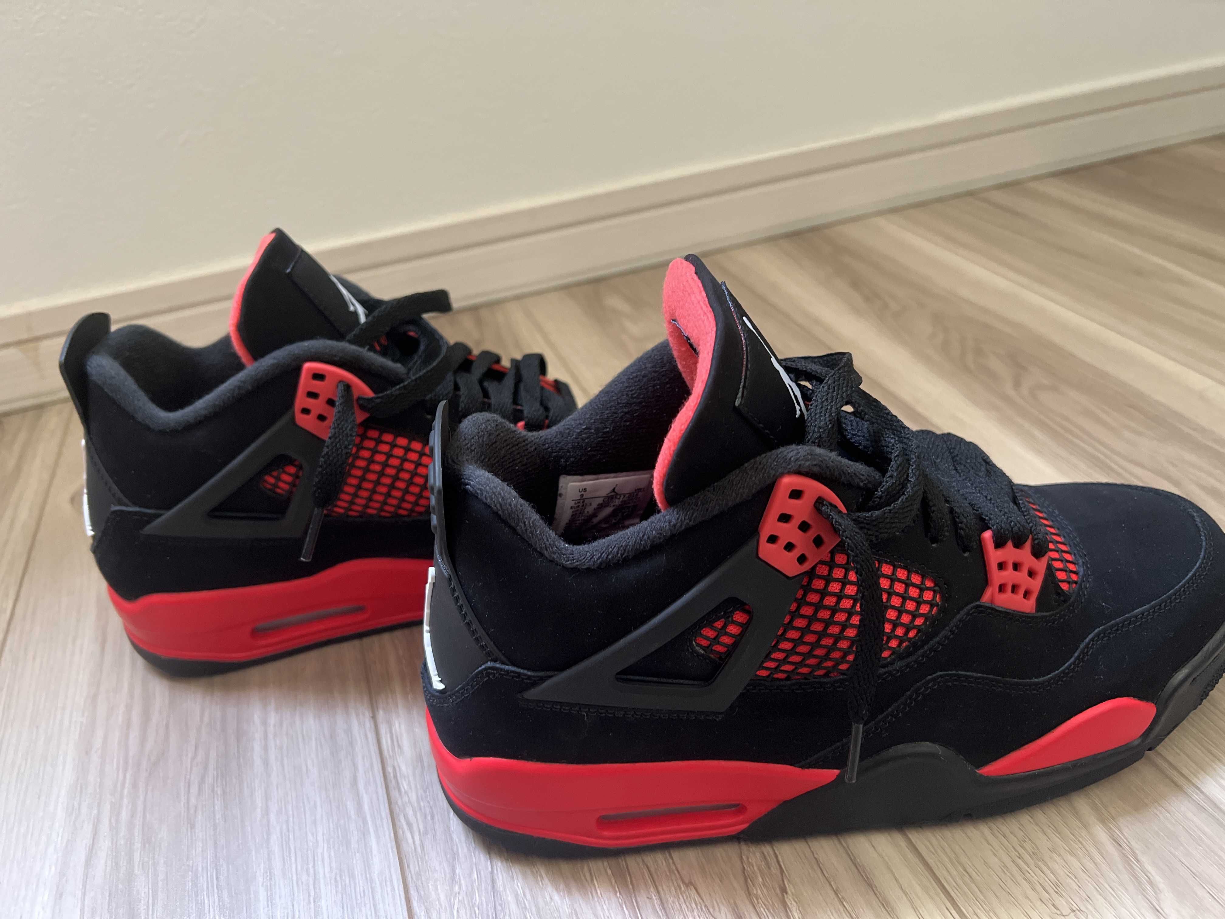 Nike Air Jordan 4 "Red Thunder/Crimson"