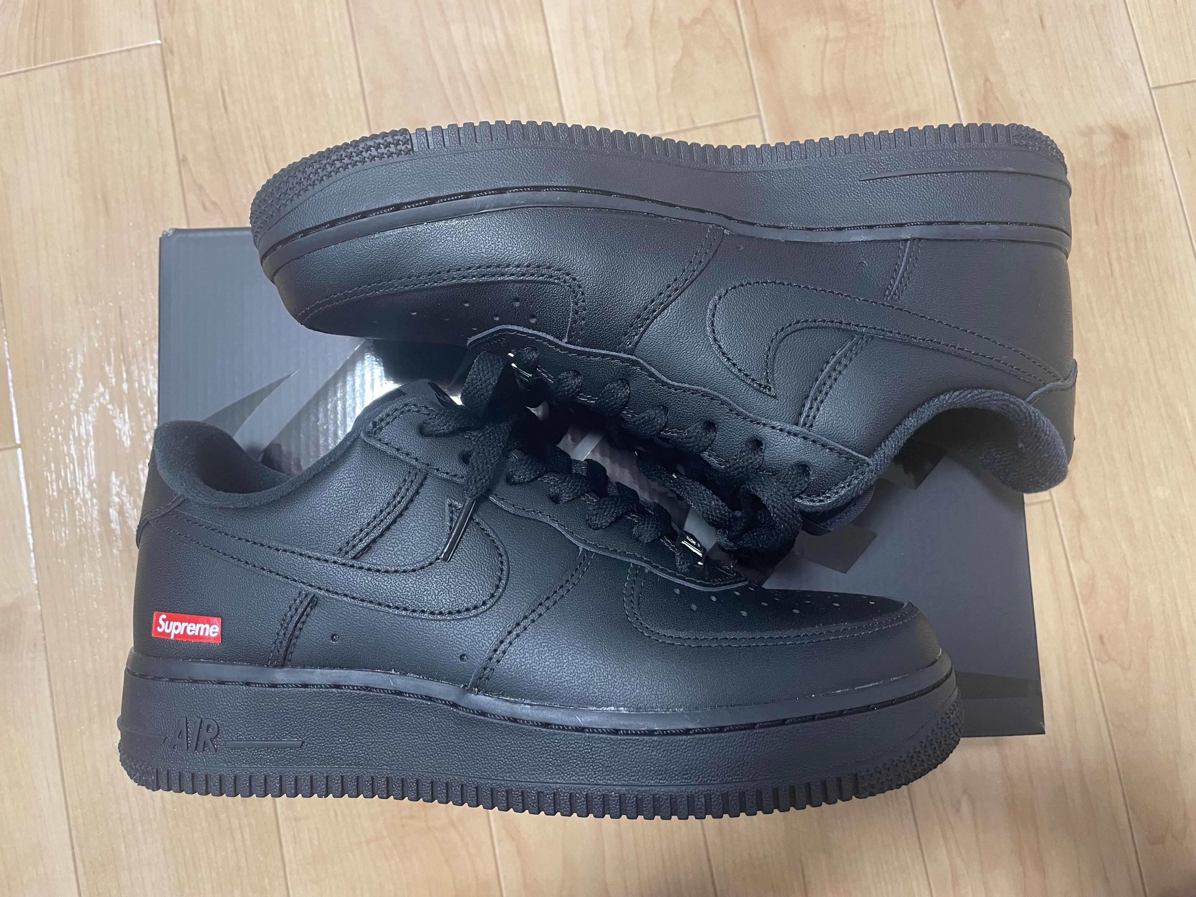Supreme × Nike Air Force 1 Low "Black"