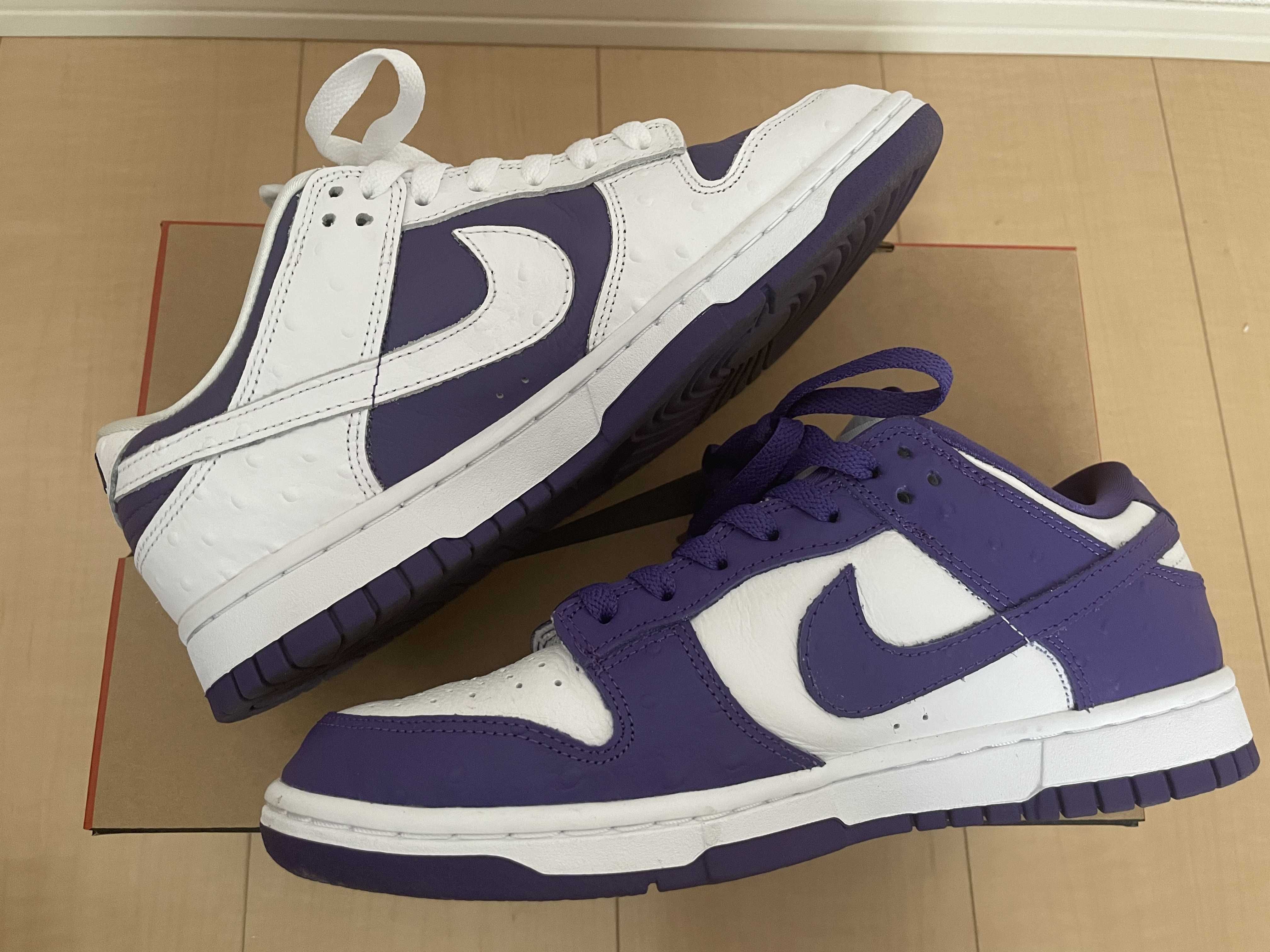Nike Women's Dunk Low "Made You Look"