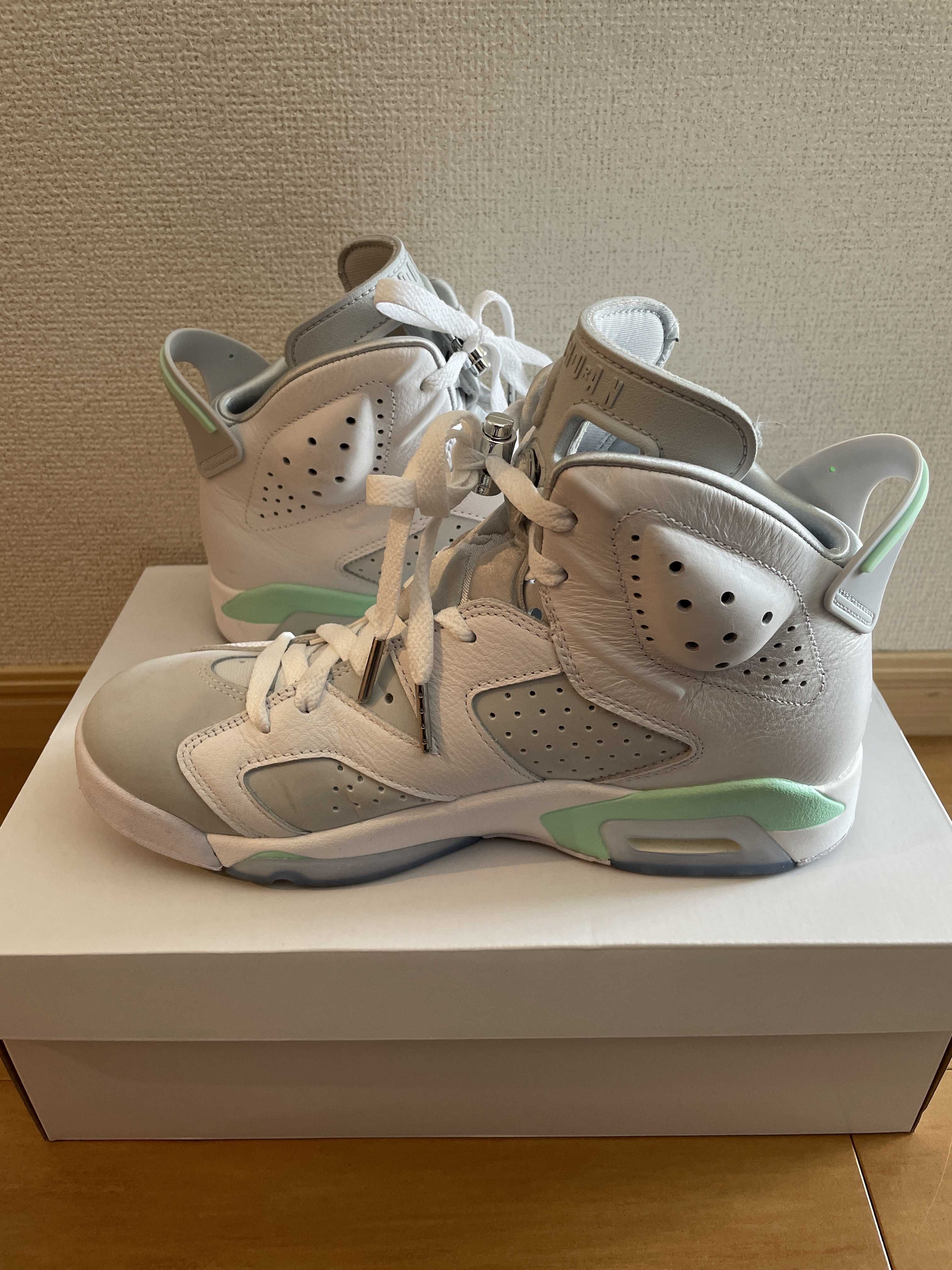 Nike Women's Air Jordan 6 "Mint Foam"