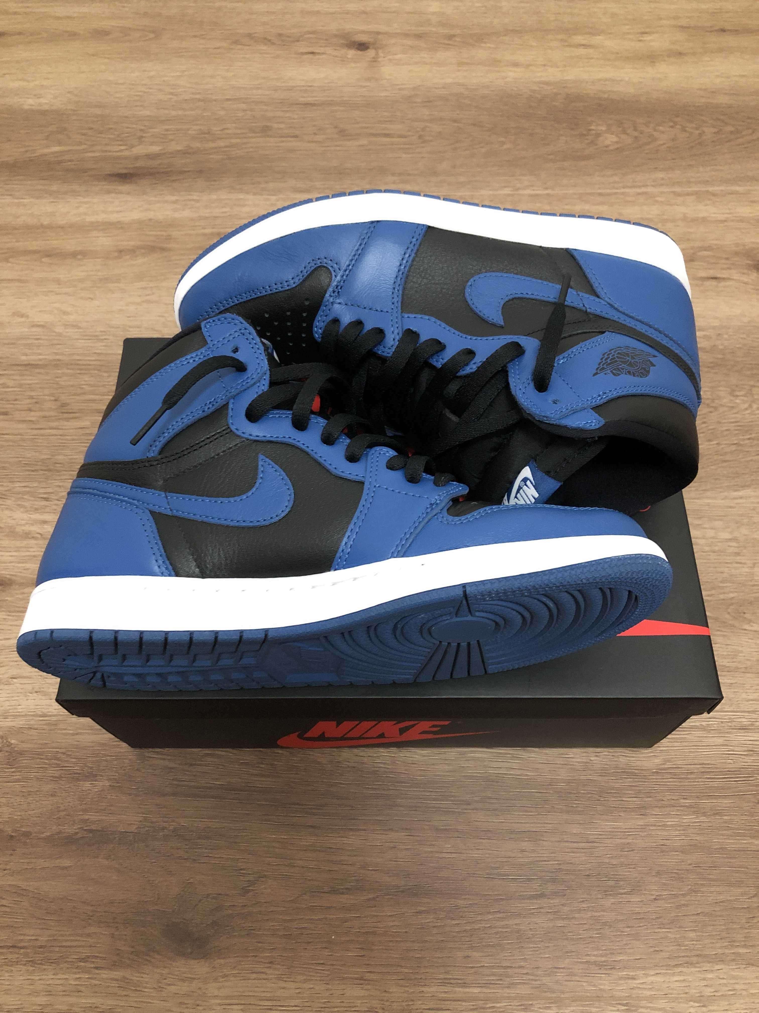 Nike Air Jordan 1 Retro High OG "Dark Marina Blue"