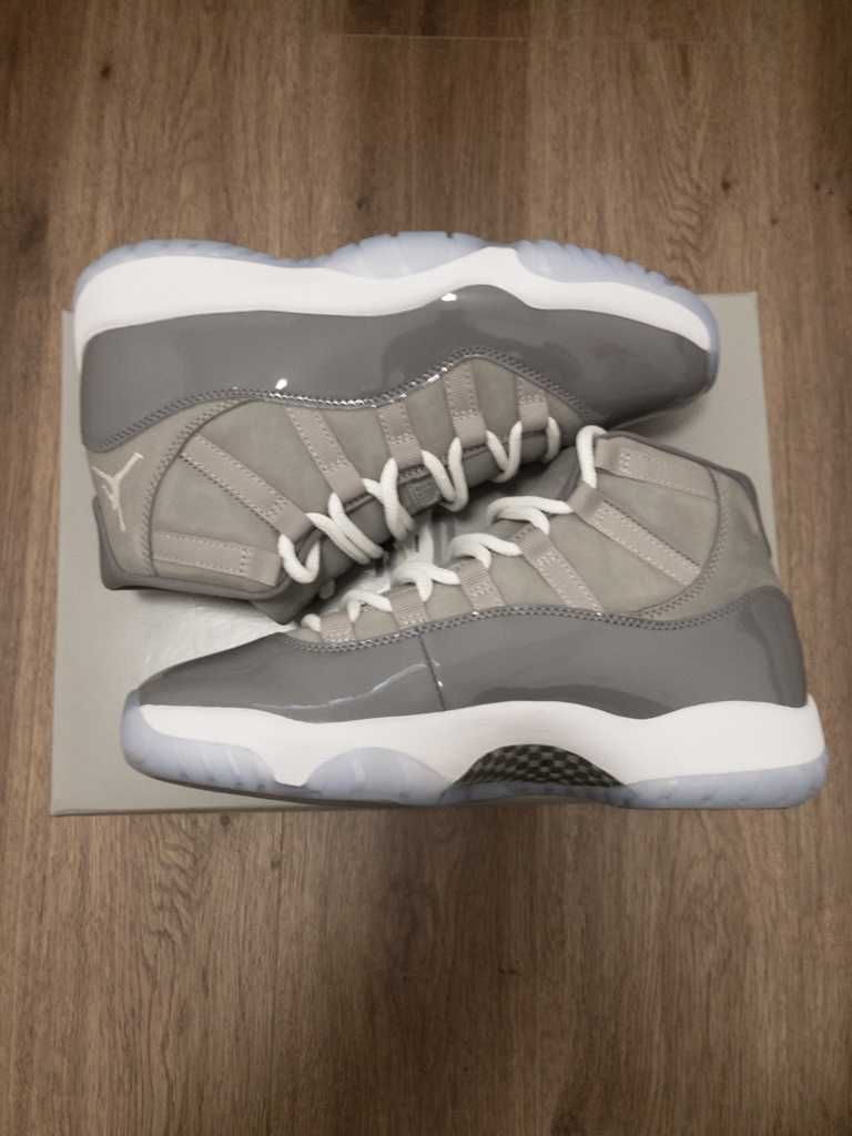 Nike Air Jordan 11 Retro "Cool Grey"