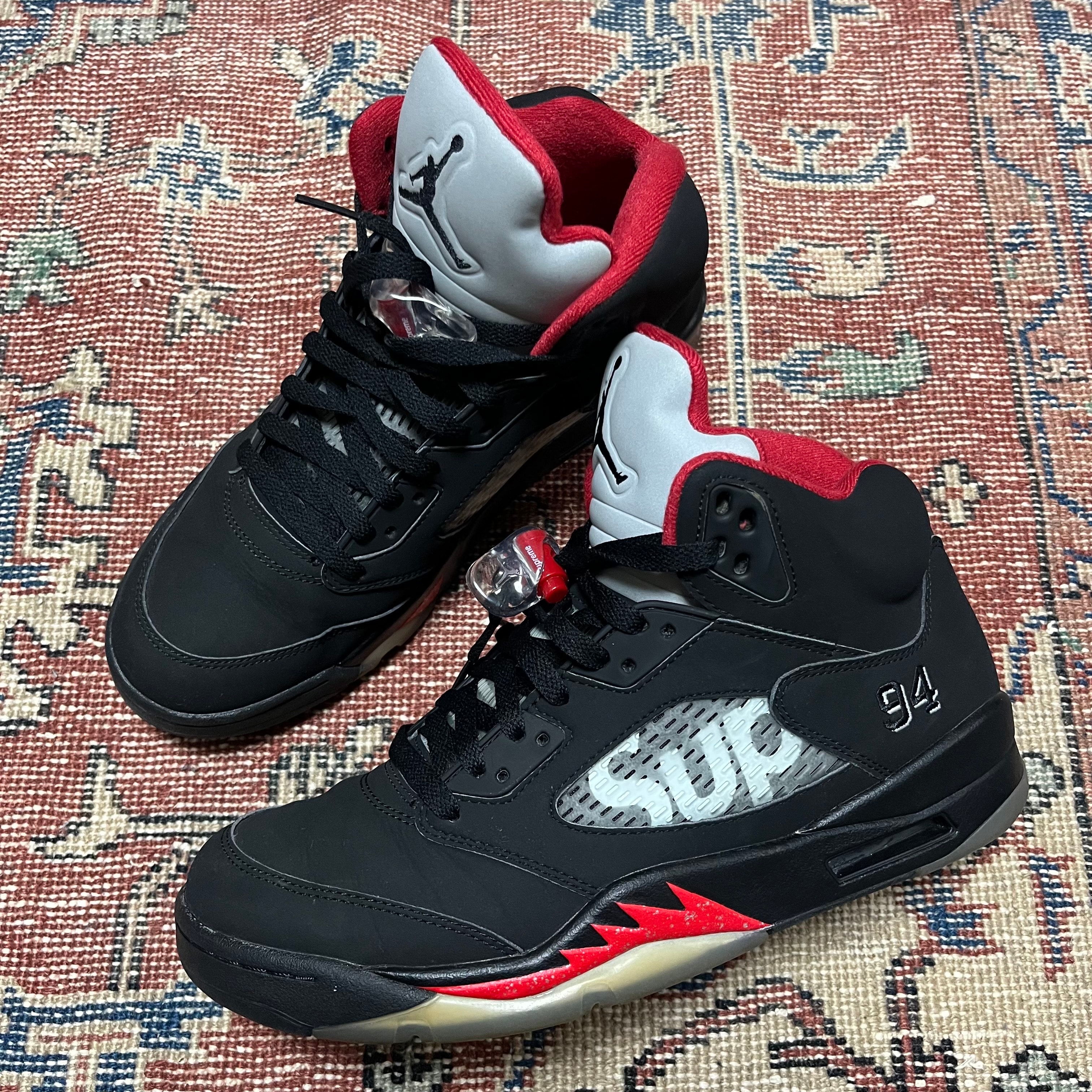 Supreme × Nike Air Jordan 5 Retro "Black"