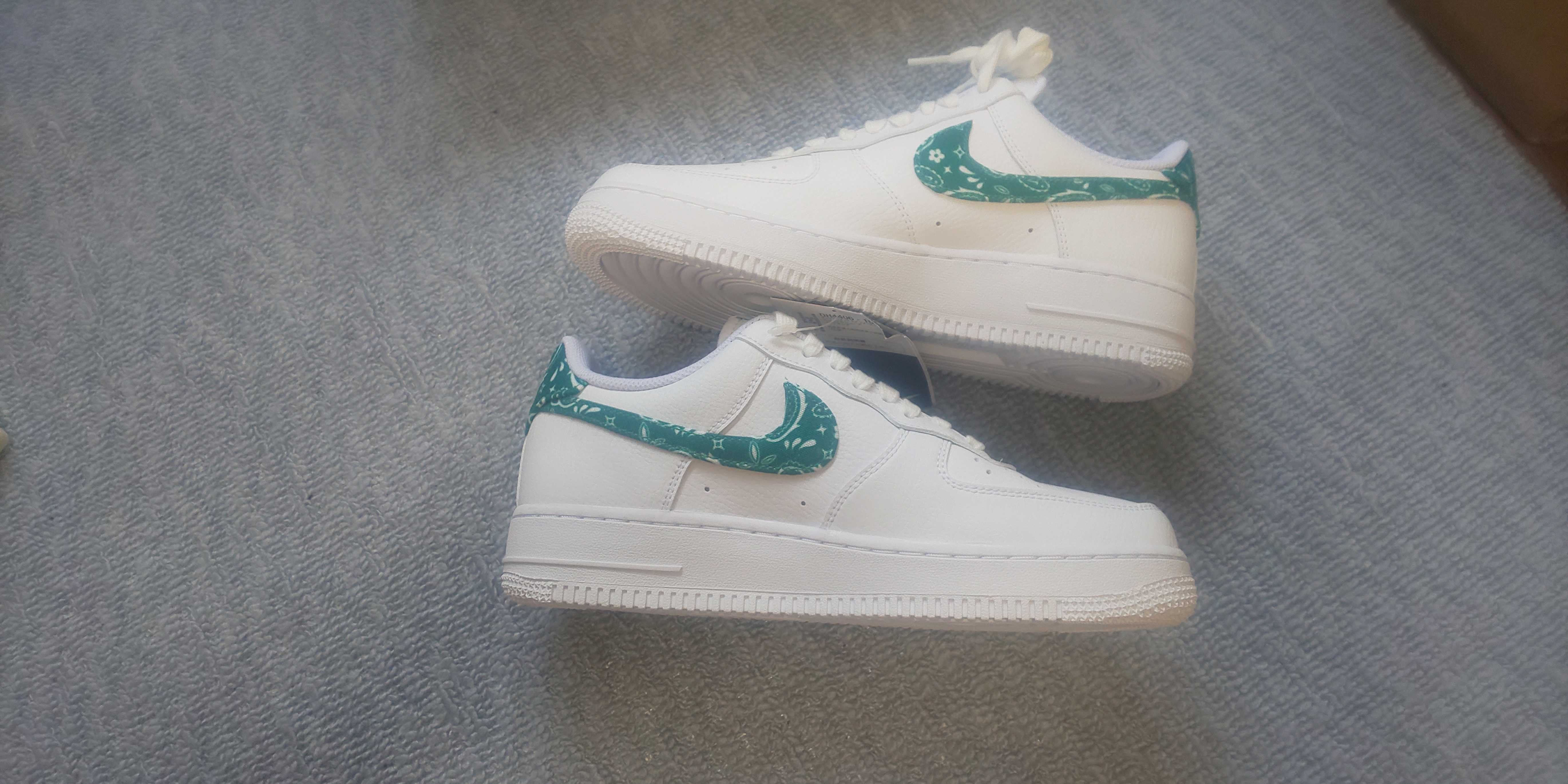Nike Women's Air Force 1 Low '07 Essential "Green Paisley"