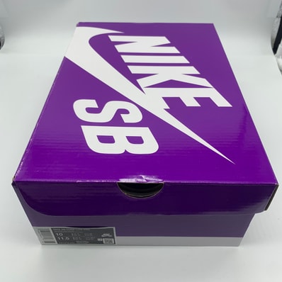 Nike SB Dunk Low Pro "City of Cinema/Celestial Gold and Dark Team Red"