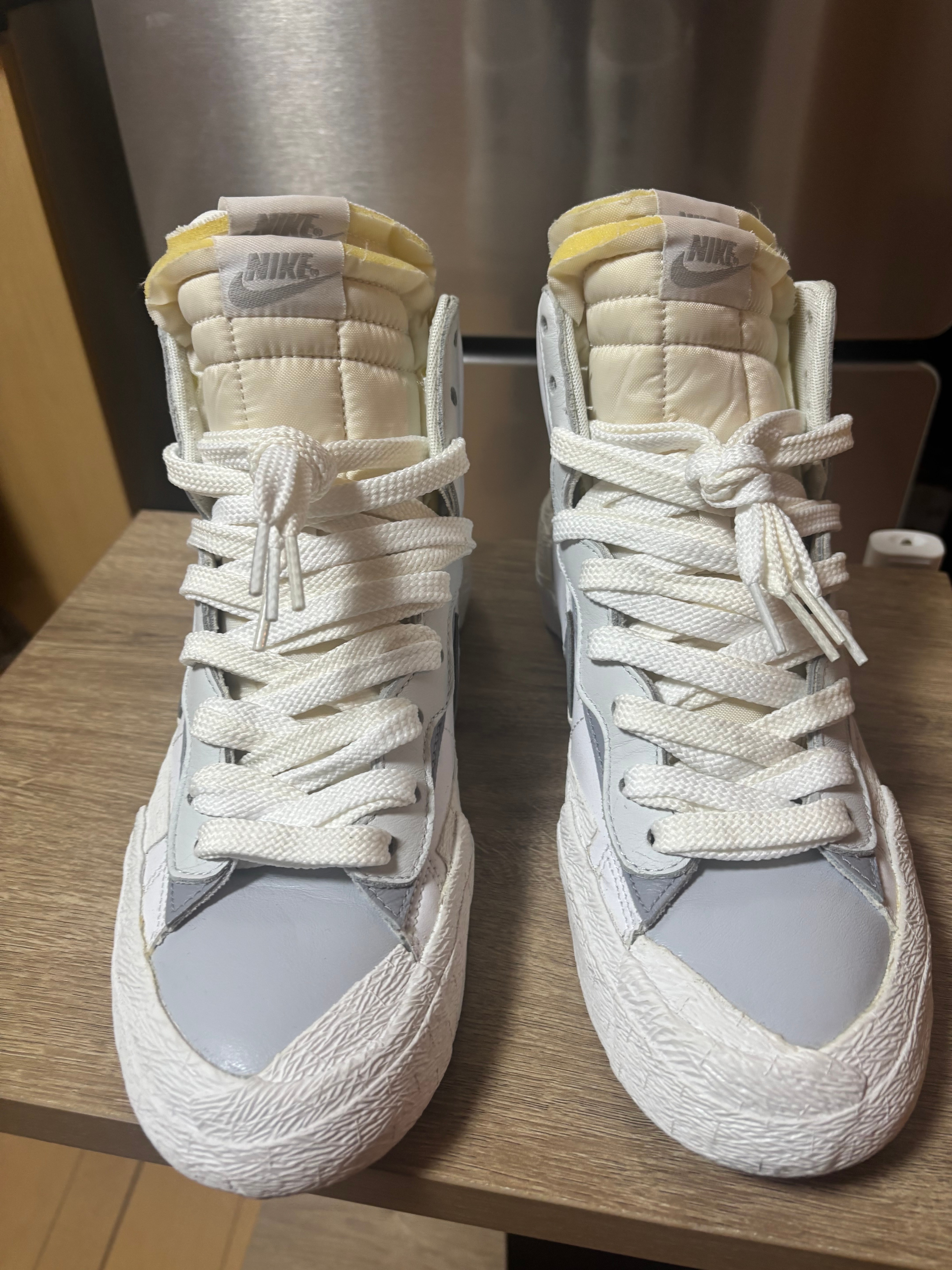 sacai × NIKE BLAZER MID "WHITE/WOLF GREY"