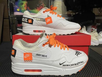 NIKE Women's AIR MAX 1 "WHITE JUST DO IT COLLECTION"