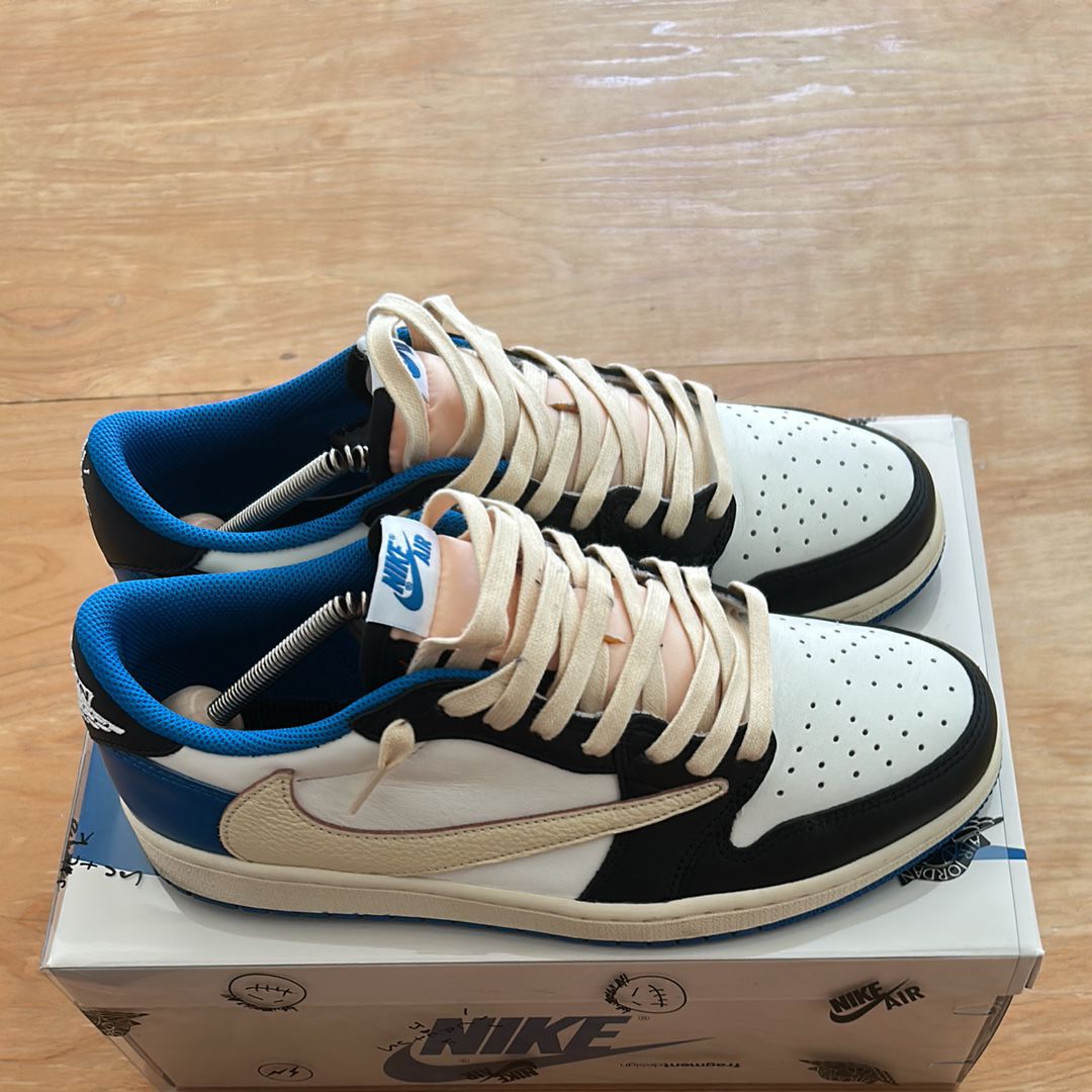Travis Scott × fragment design × Nike Air Jordan 1 Low OG SP "Military Blue"