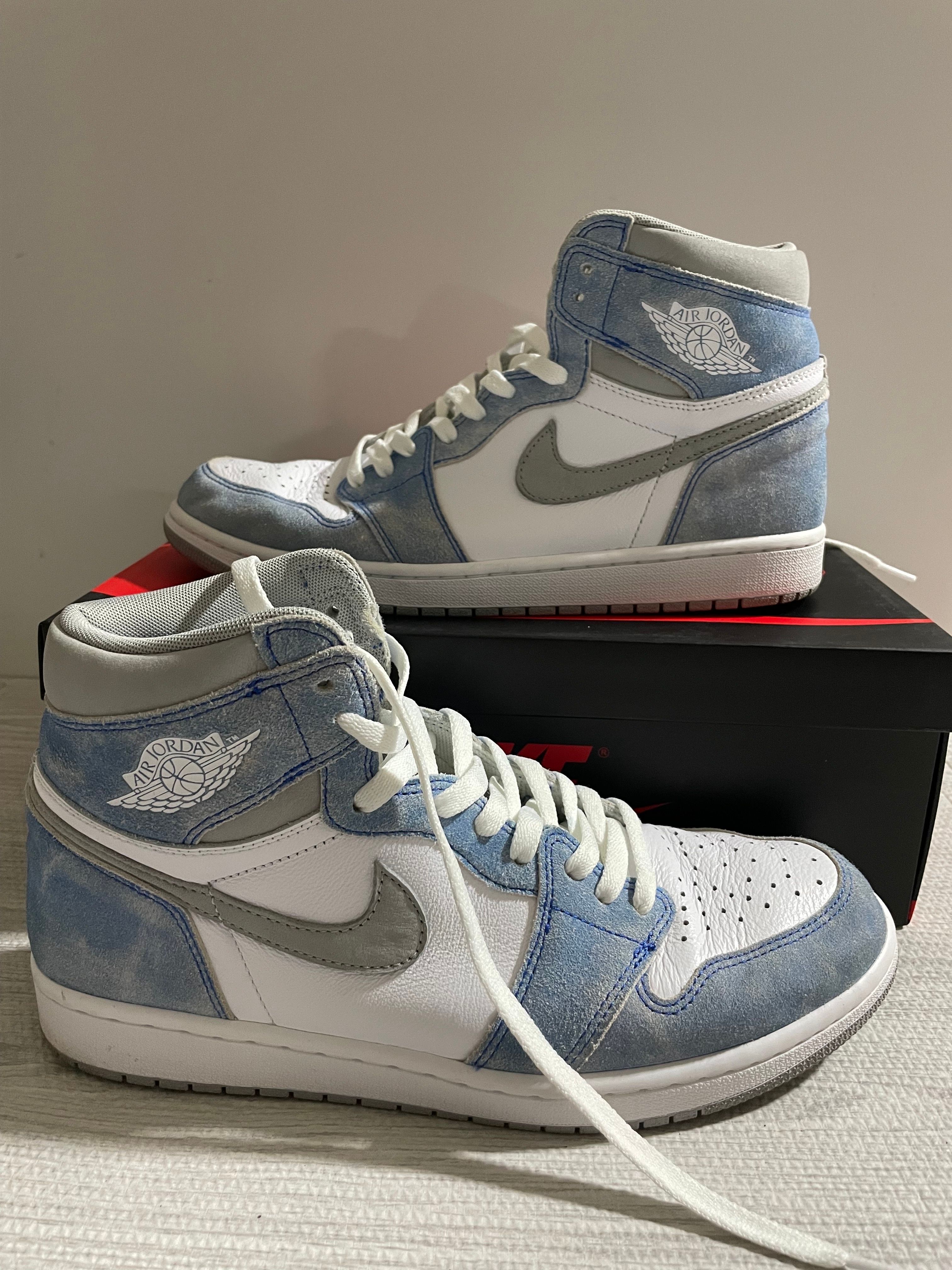 Nike Air Jordan 1 High OG "Hyper Royal"
