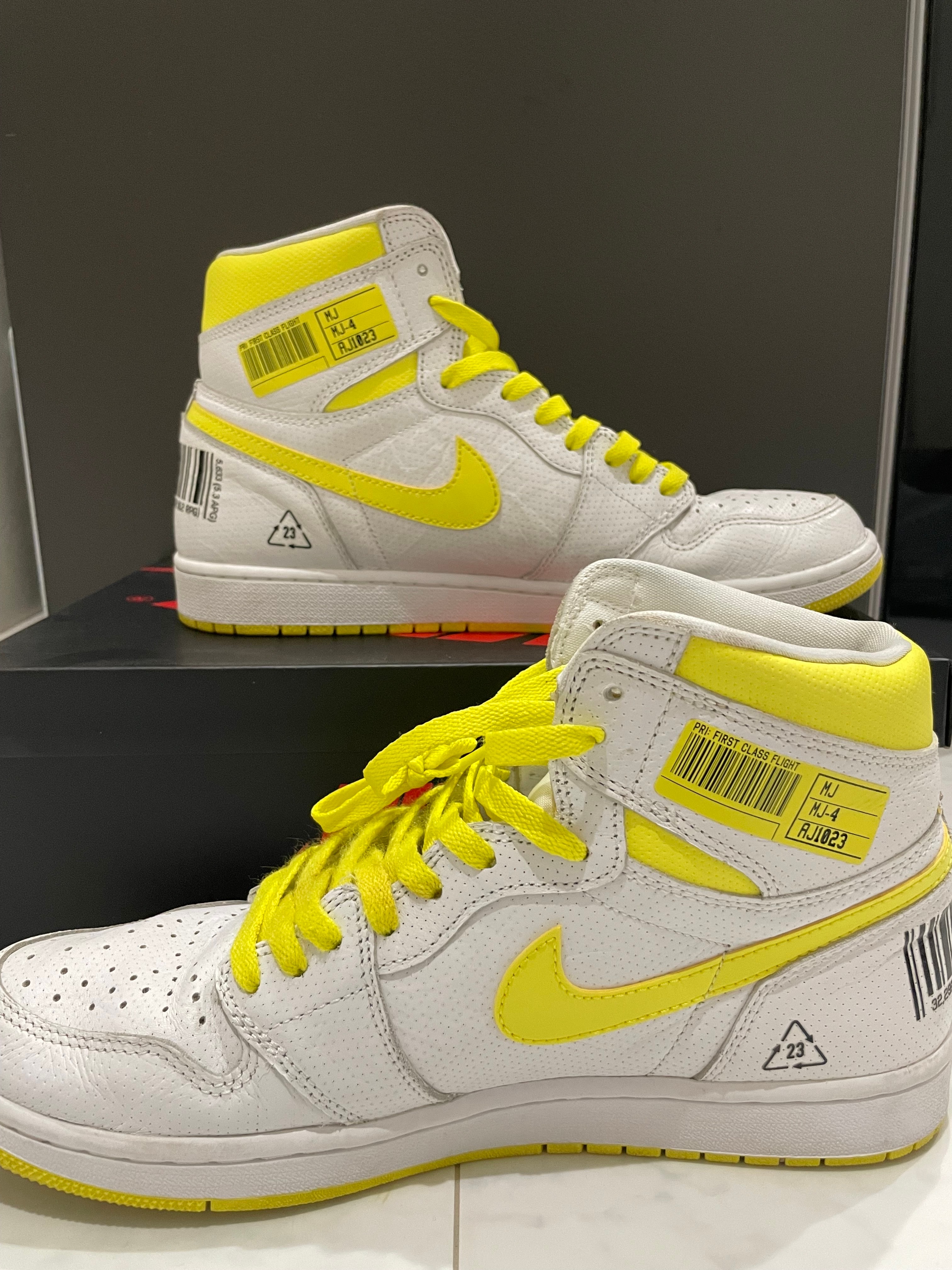 Nike Air Jordan 1 High OG "First Class Flight"