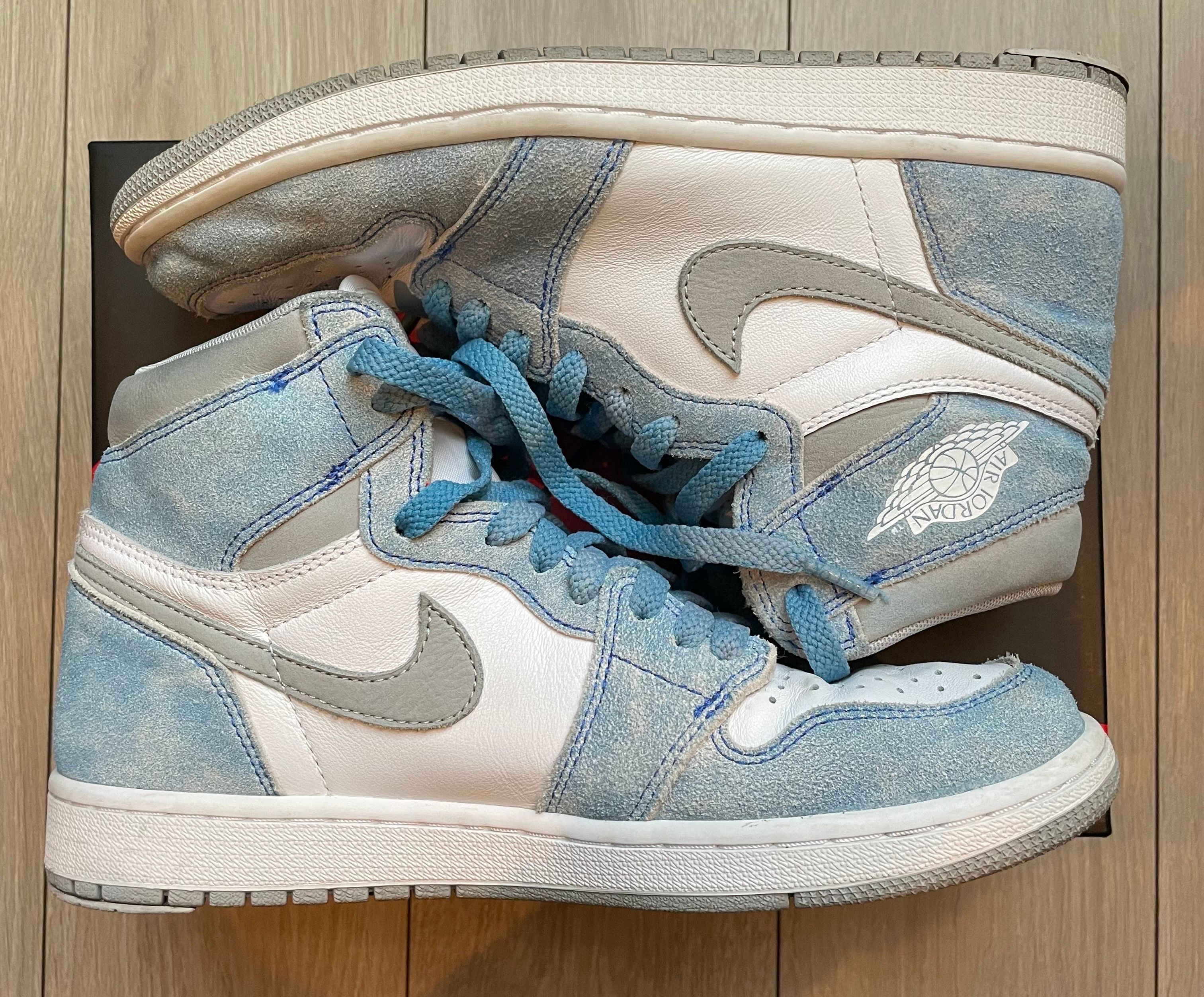 Nike Air Jordan 1 High OG "Hyper Royal"