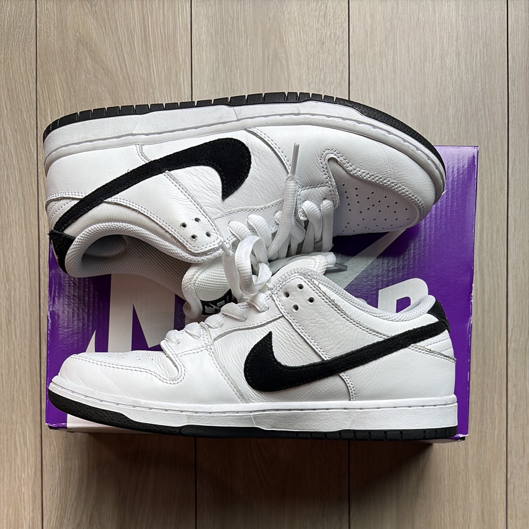 Nike SB Dunk Low Pro "White/Black"