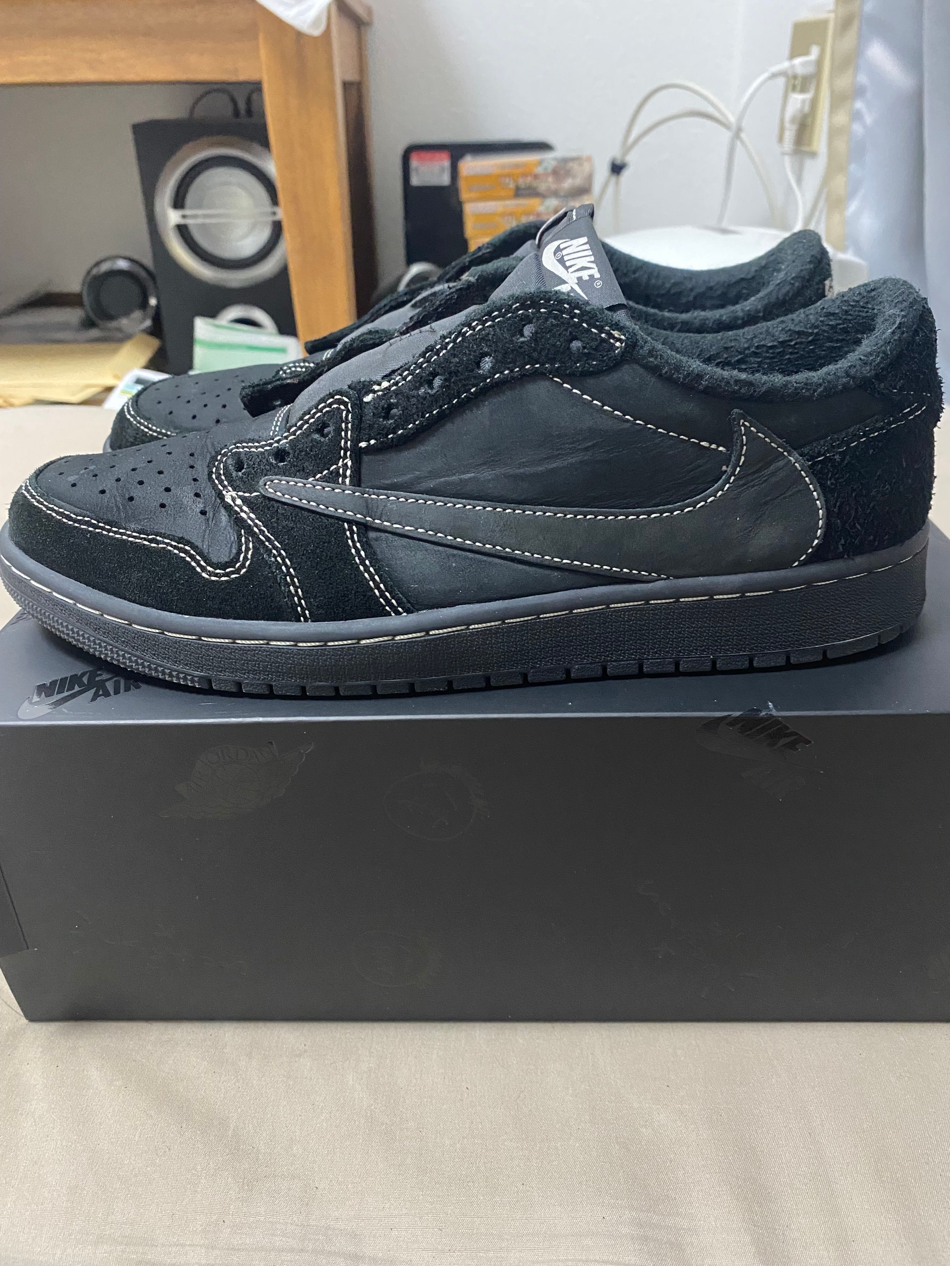 Travis Scott × Nike Air Jordan 1 Low OG SP "Black Phantom"