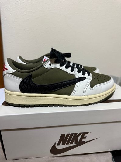 Travis Scott × Nike Air Jordan 1 Low OG SP "Reverse Olive"
