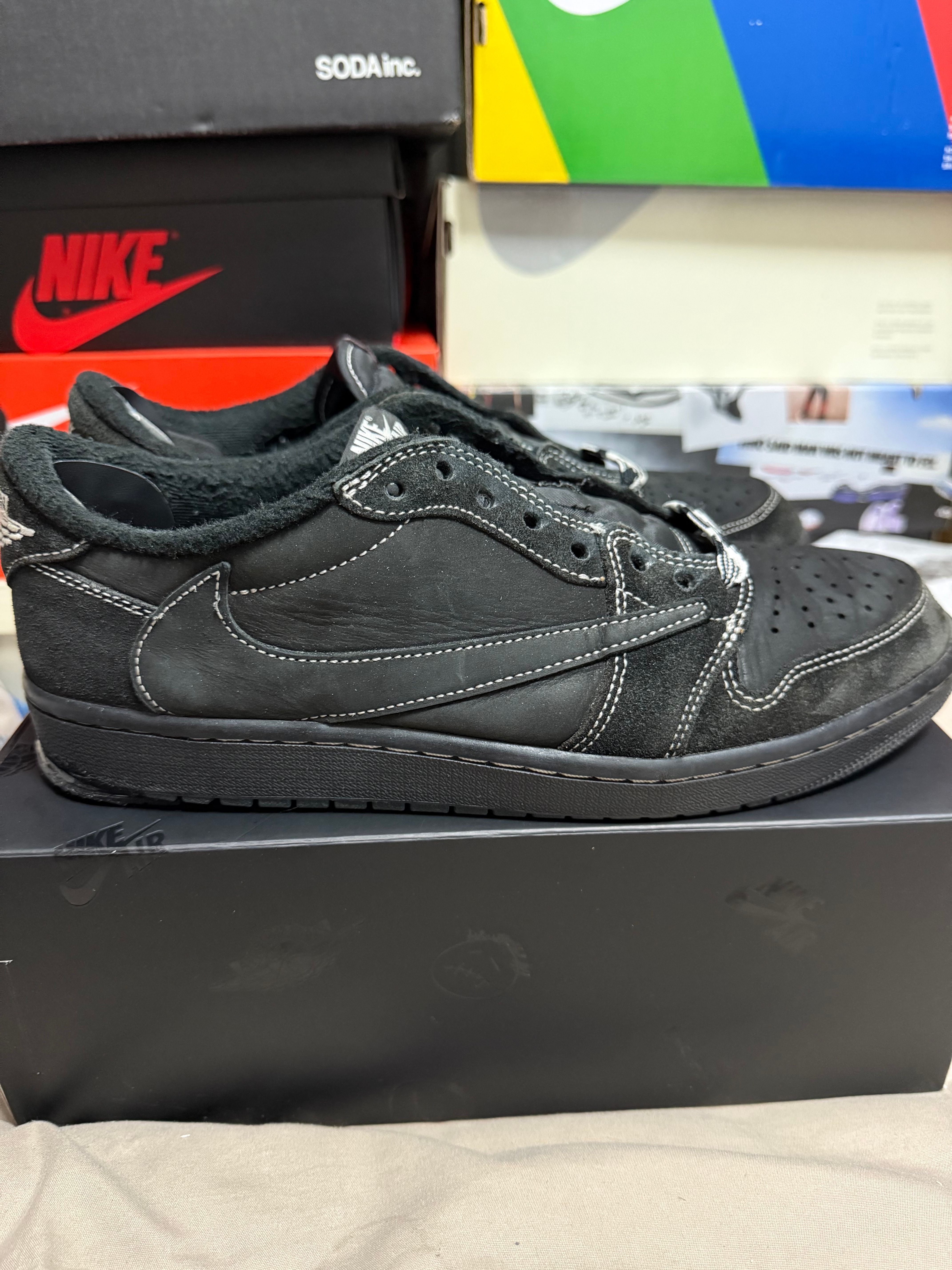 Travis Scott × Nike Air Jordan 1 Low OG SP "Black Phantom"