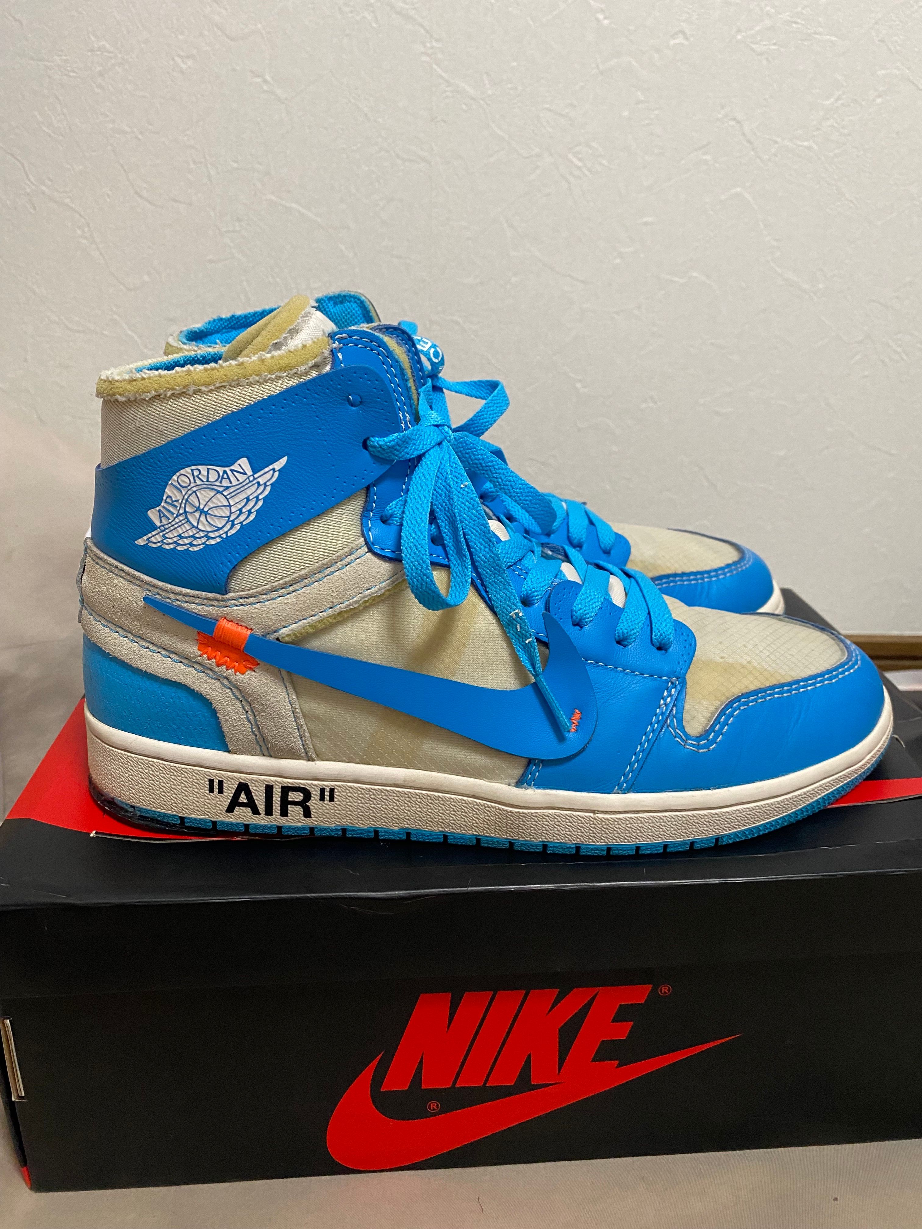 Off-White × Nike Air Jordan 1 High UNC "White/Dark Powder Blue"