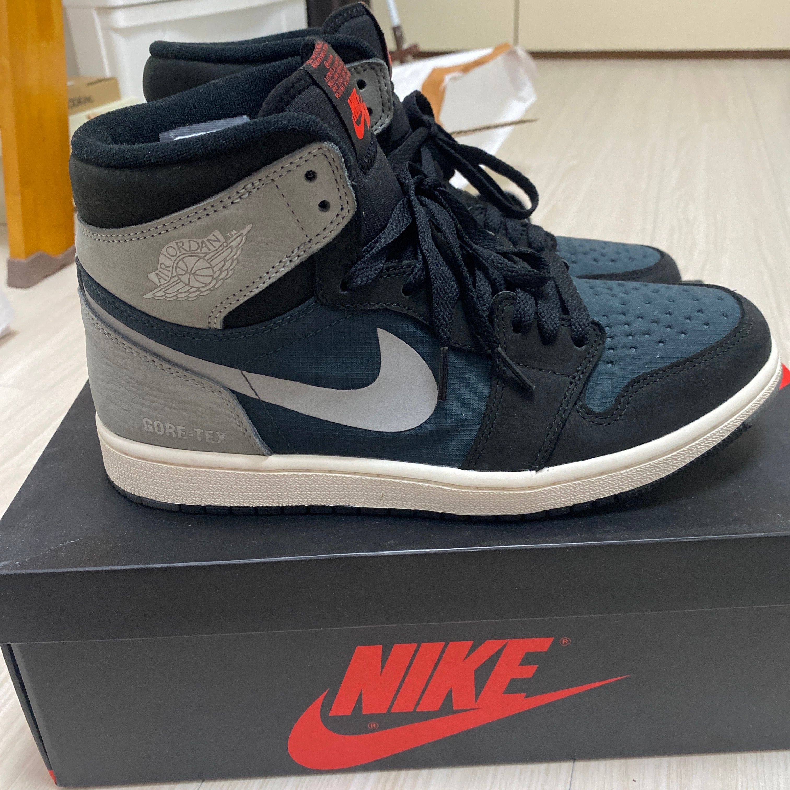 Nike Air Jordan 1 Element GORE-TEX "Particle Grey"