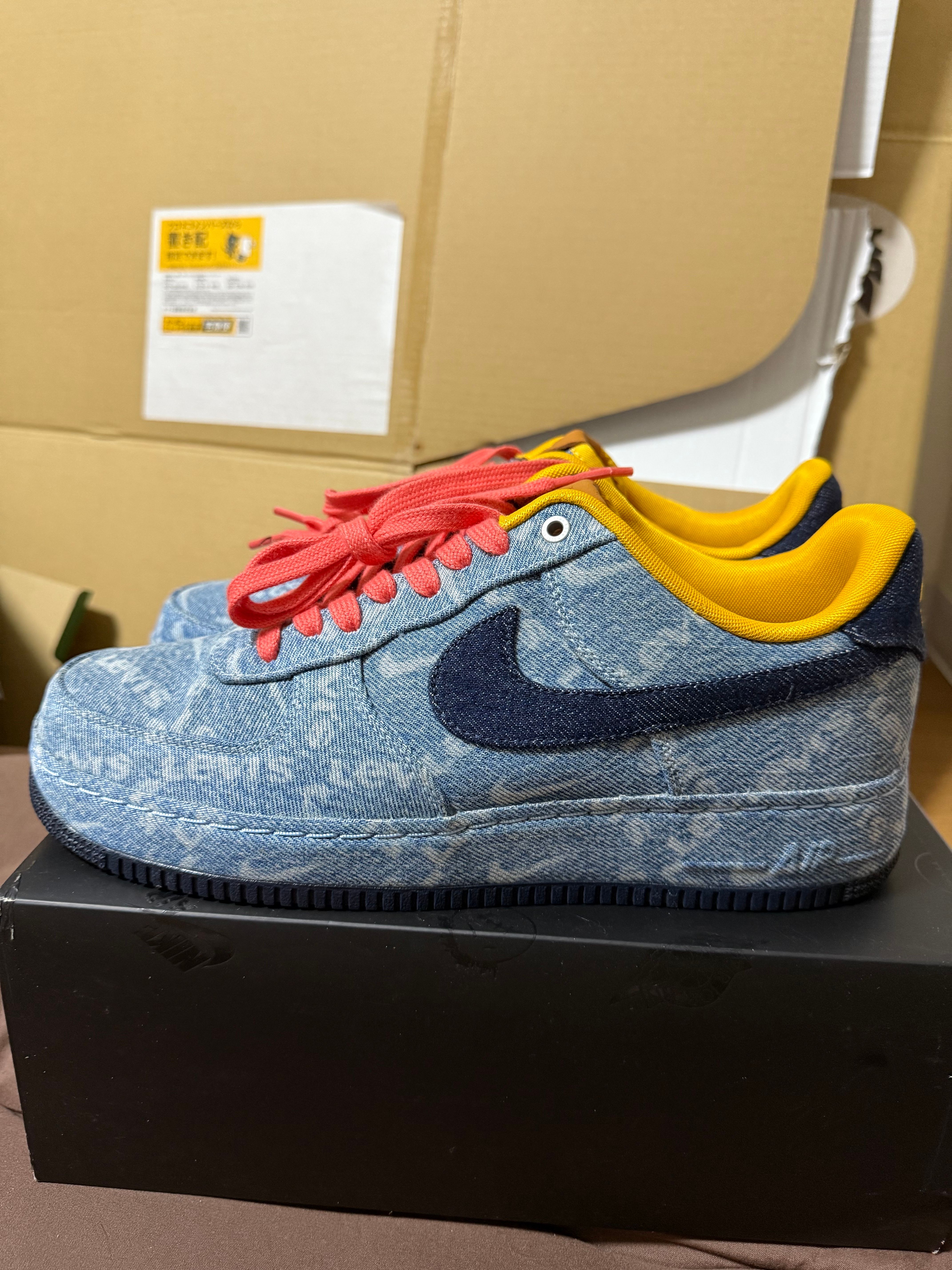 Levi's × Nike Air Force 1 Low "Exclusive Denim"