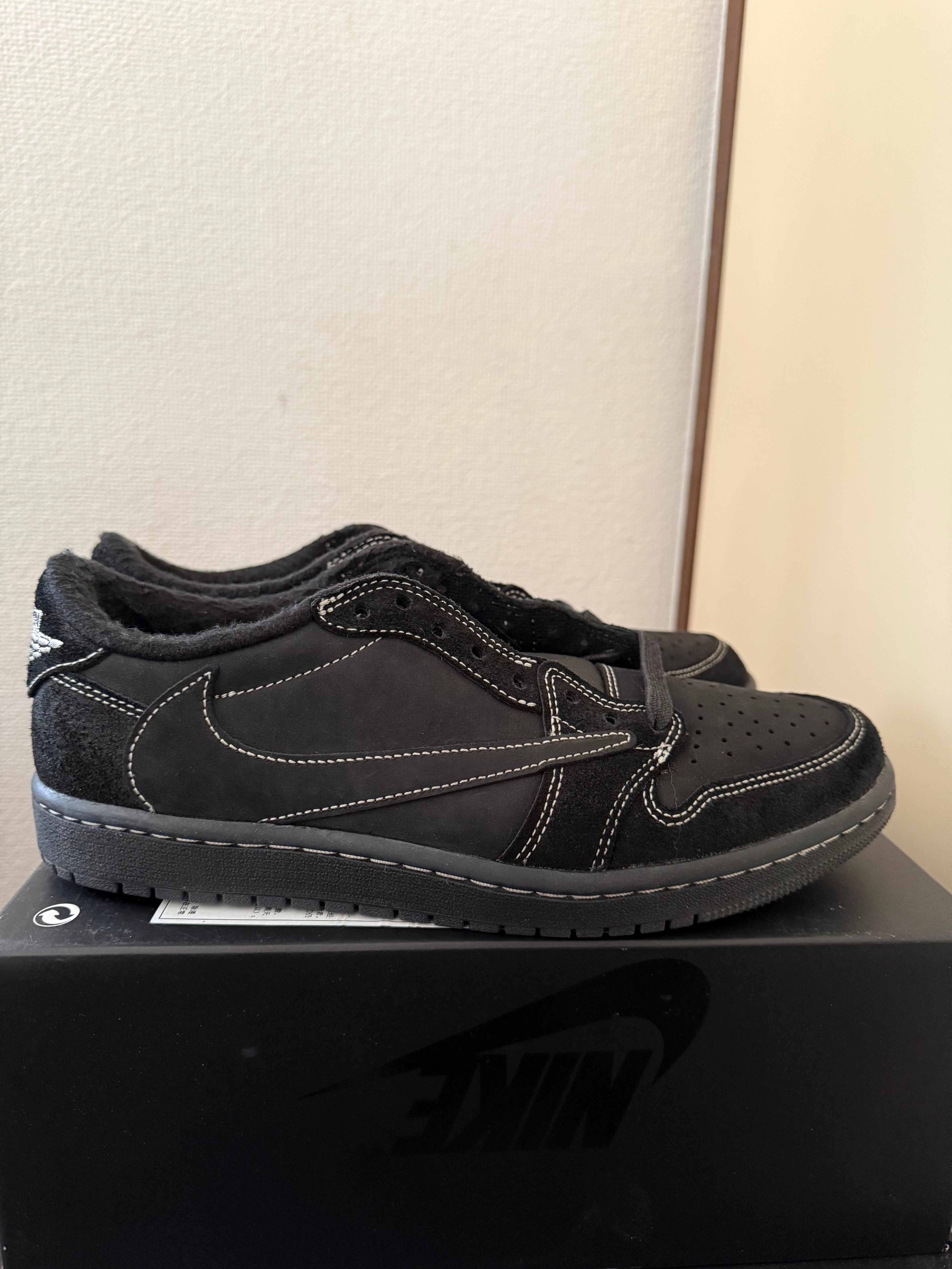 Travis Scott × Nike Air Jordan 1 Low OG SP "Black Phantom"