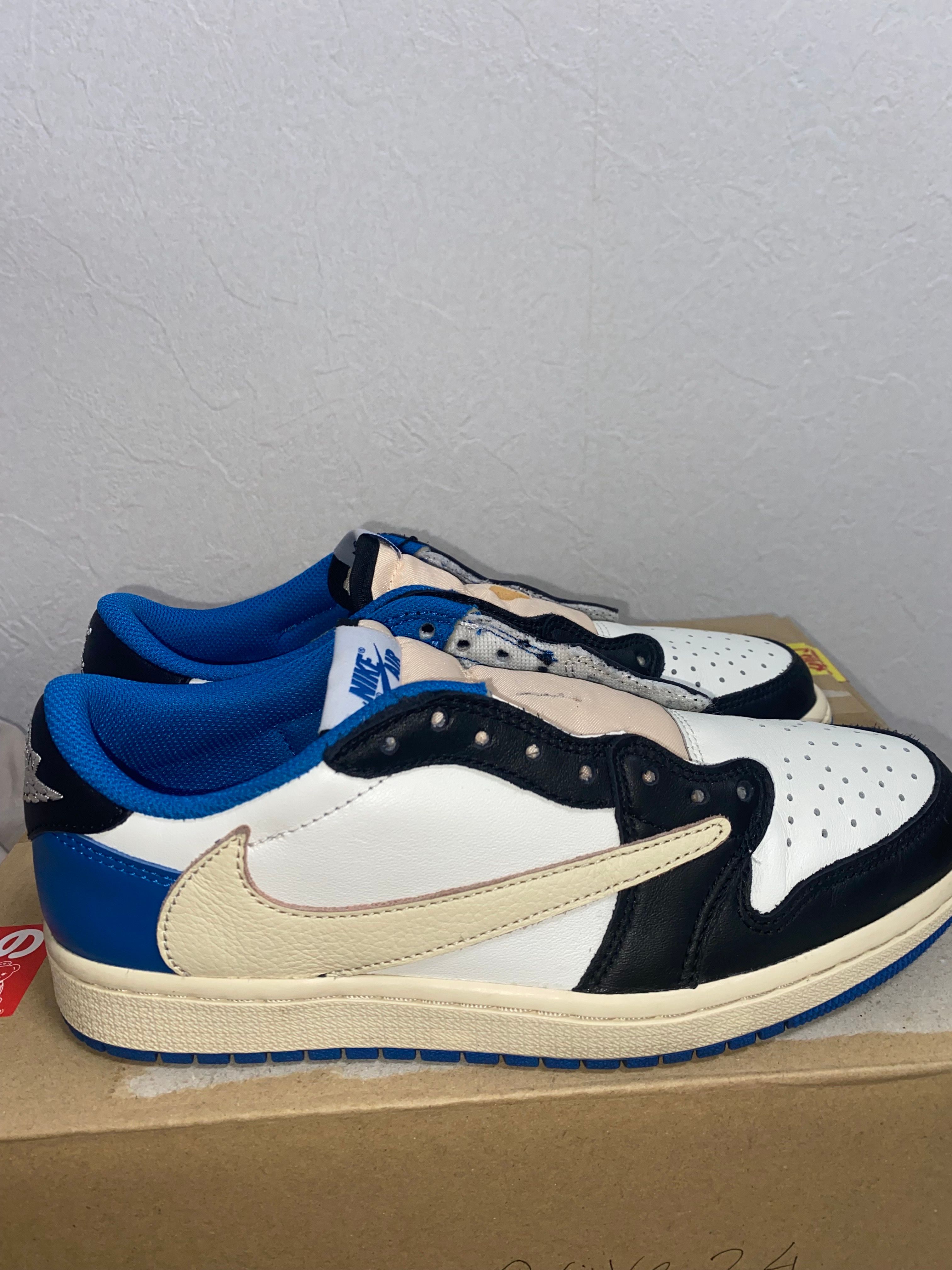 Travis Scott × fragment design × Nike Air Jordan 1 Low OG SP "Military Blue"