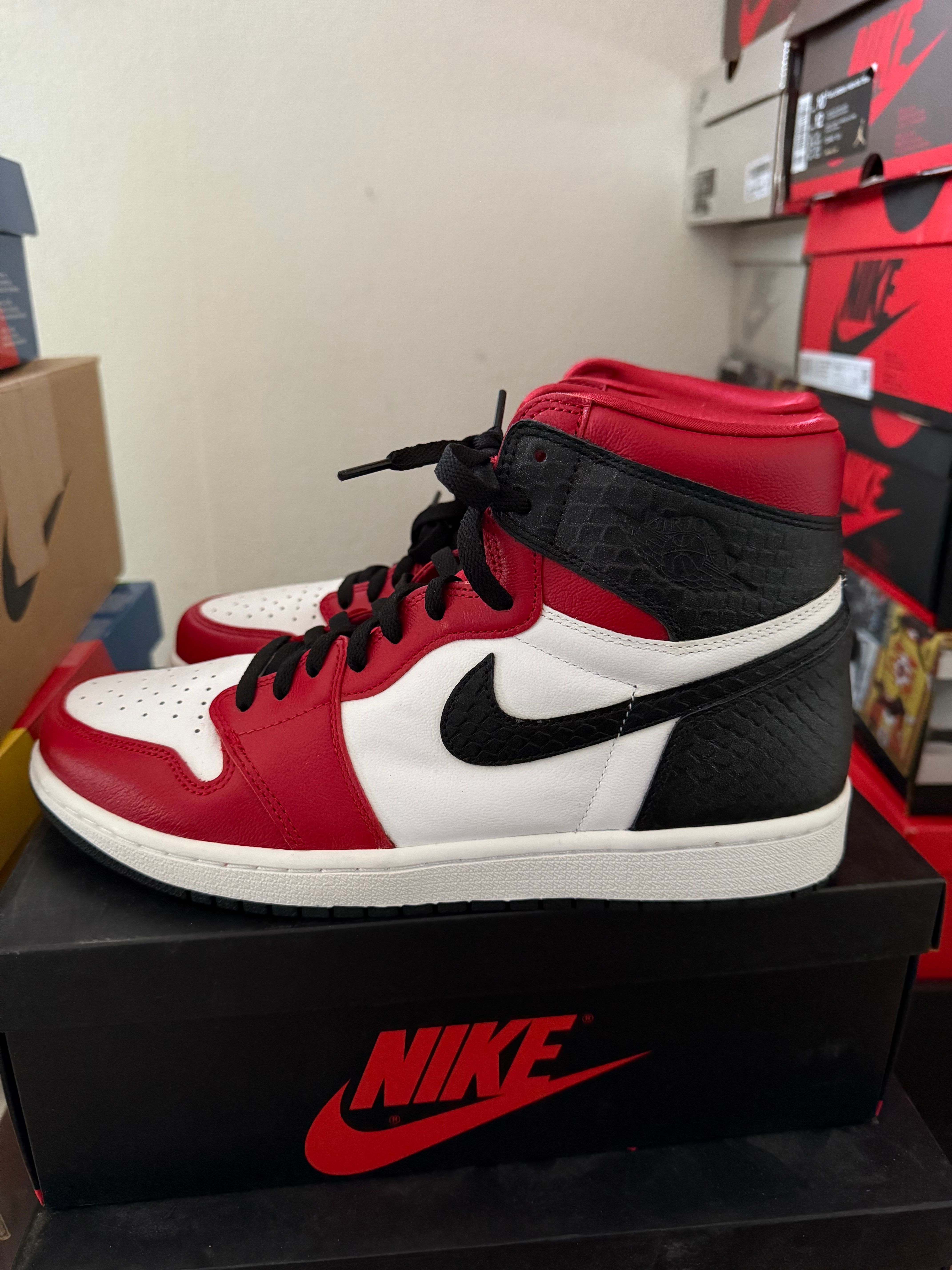 Nike Women's Air Jordan 1 High OG "Satin Red"