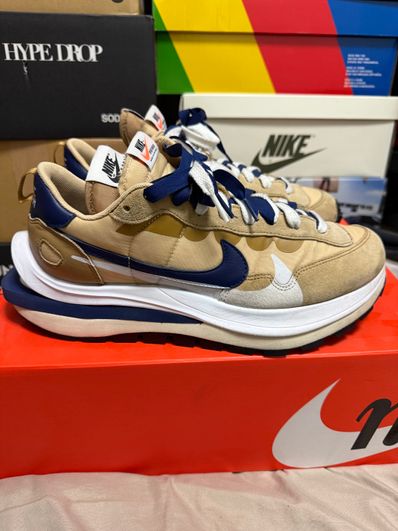 Sacai × Nike Vapor Waffle "Sesame And Blue Void"