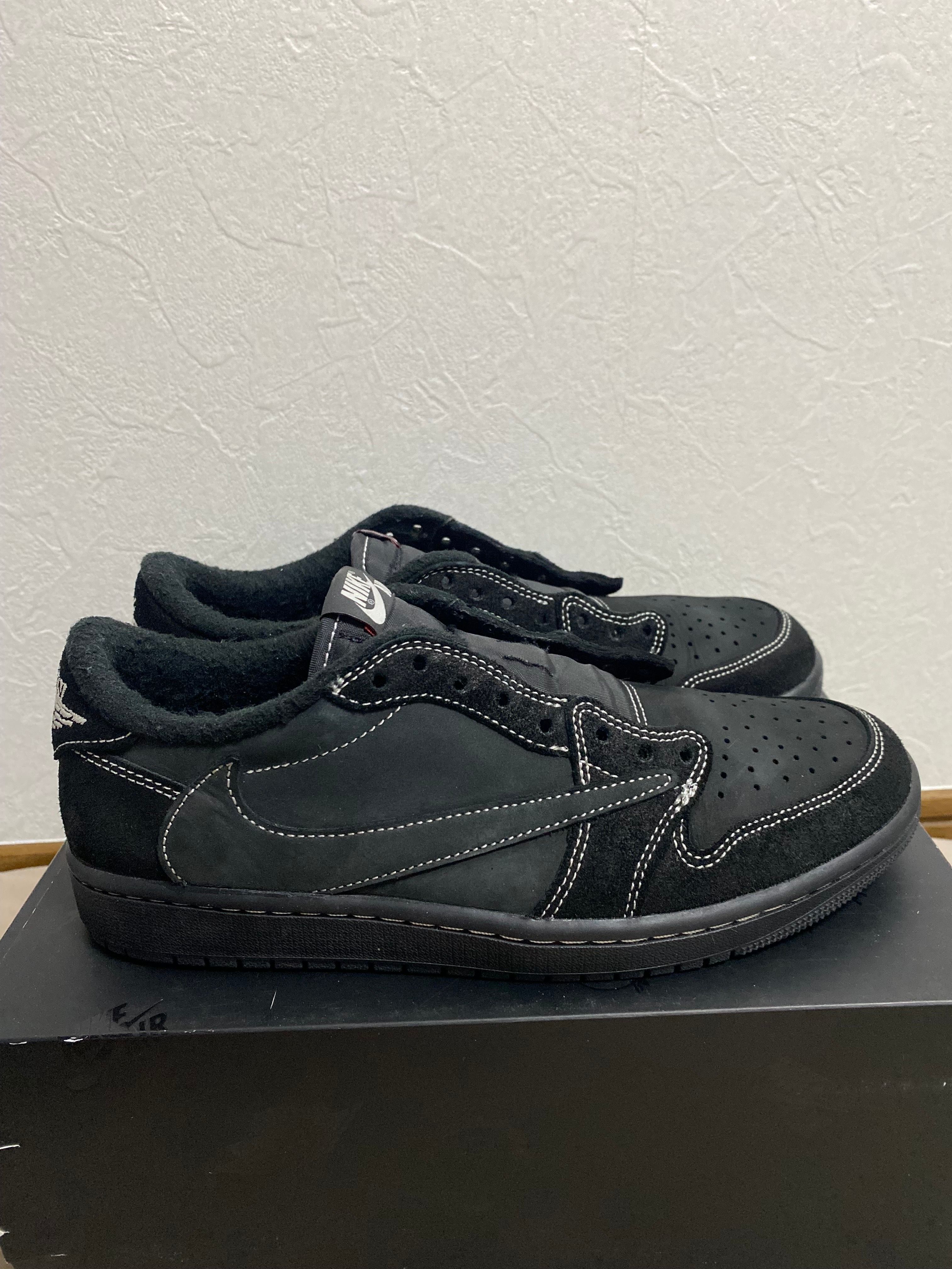 Travis Scott × Nike Air Jordan 1 Low OG SP "Black Phantom"
