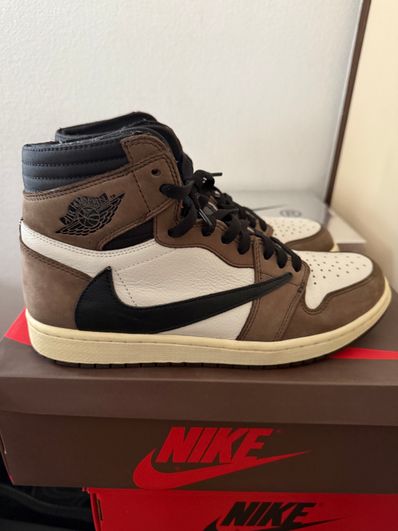 Travis Scott × Nike Air Jordan 1 Retro High OG TS SP "Sail/Dark Mocha"