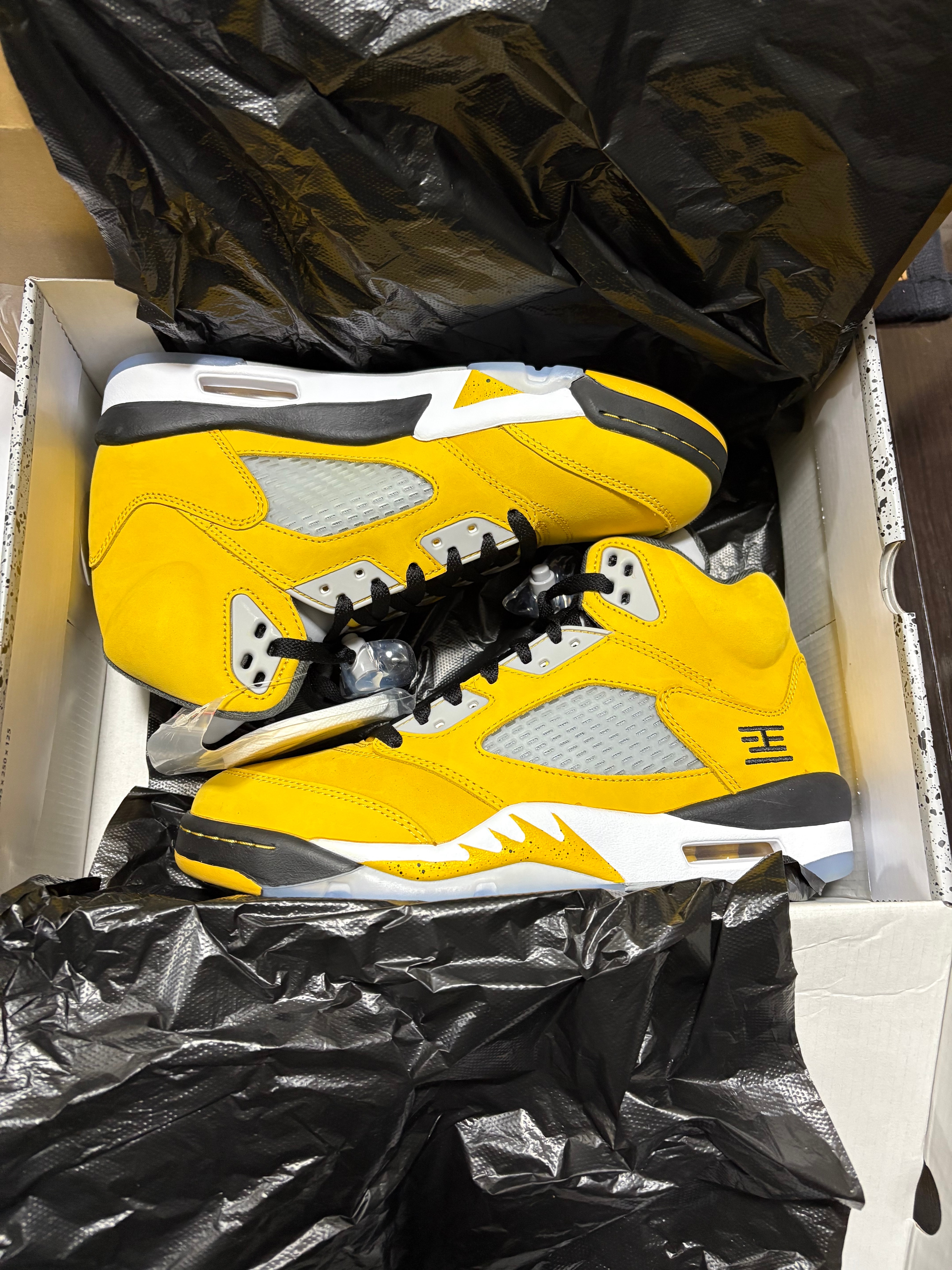 Nike Air Jordan 5 Retro "Tokyo 23" (2025)