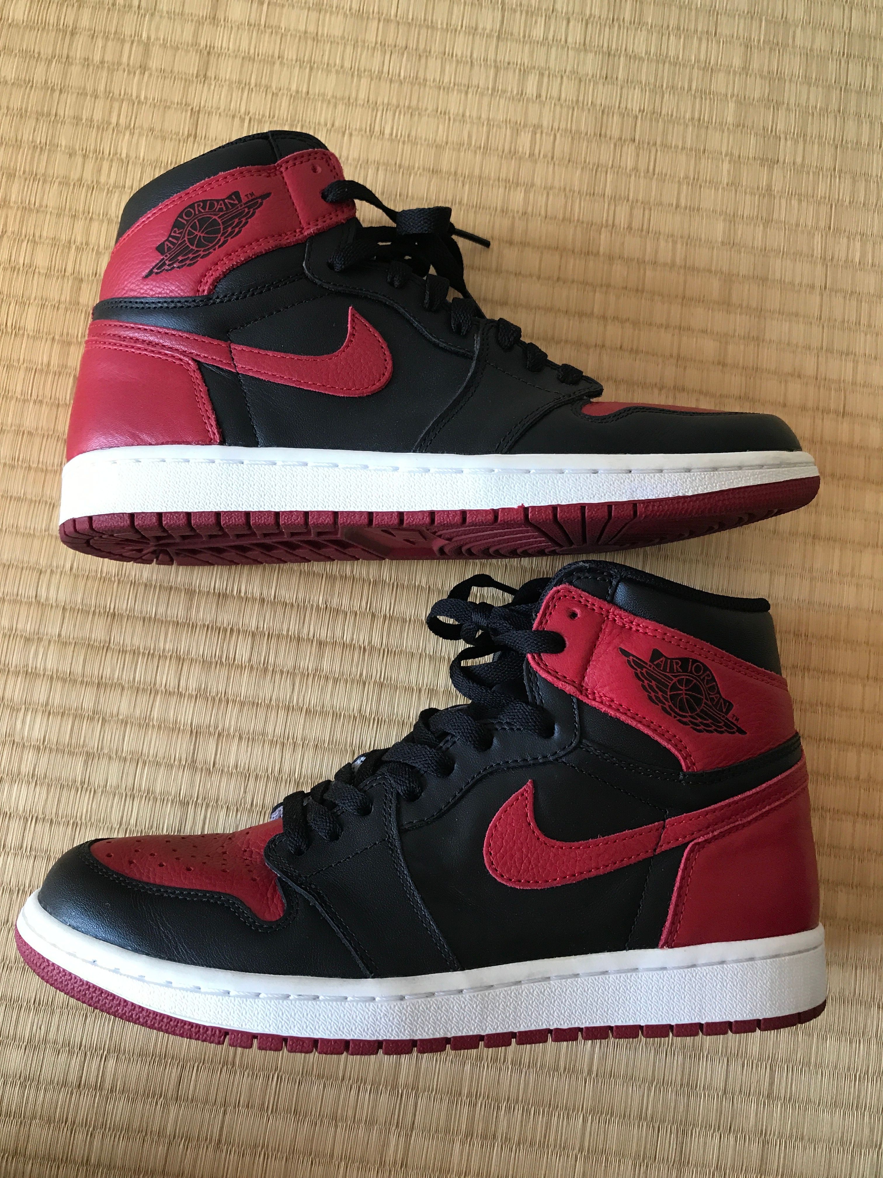 Nike Air Jordan 1 Retro High OG "Bred/Banned" (2016)