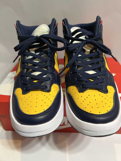 NIKE Women's DUNK HIGH REBEL "VARSITY MAIZE"