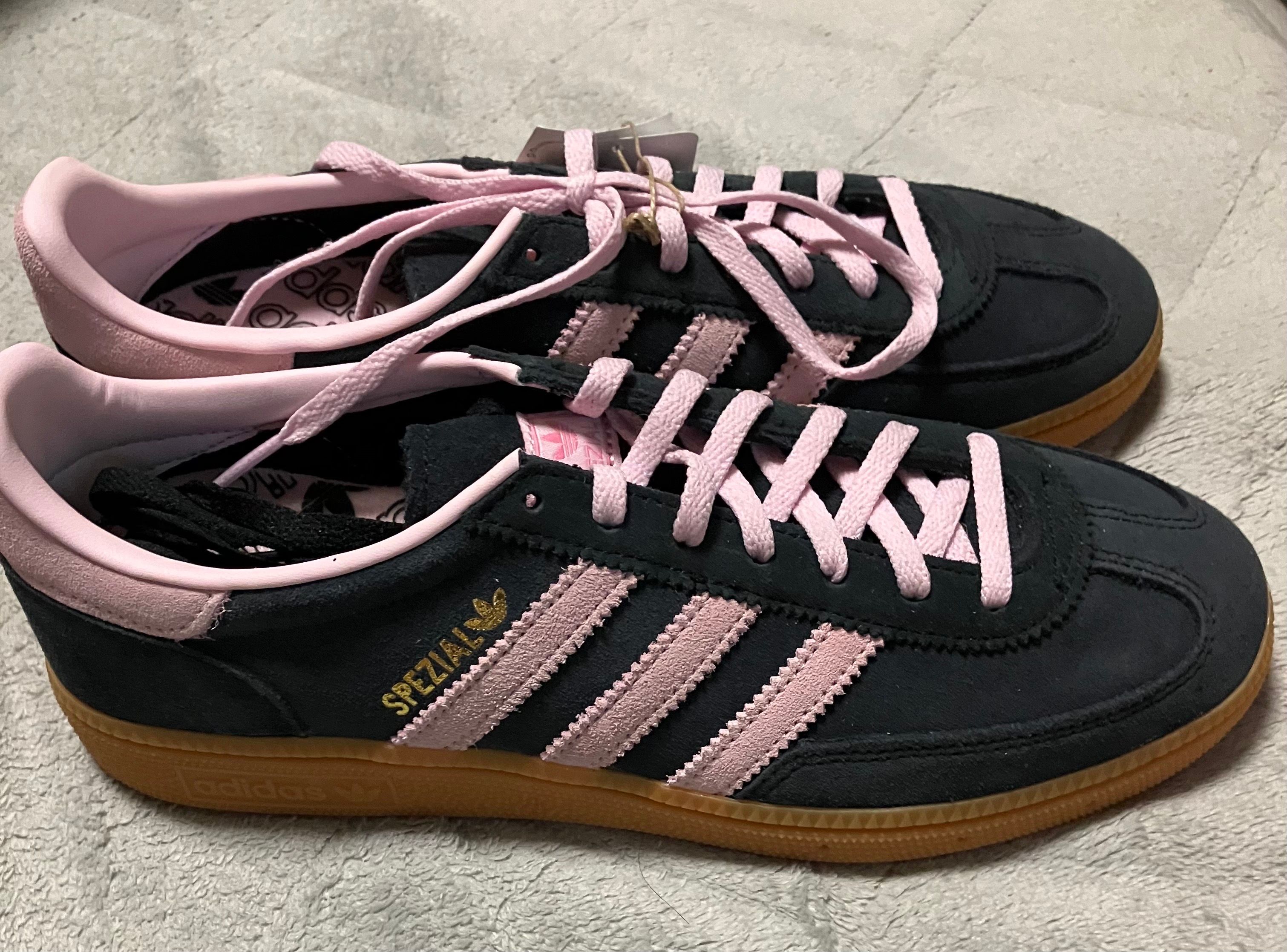adidas Handball Spezial "Core Black/Clear Pink/Gum"