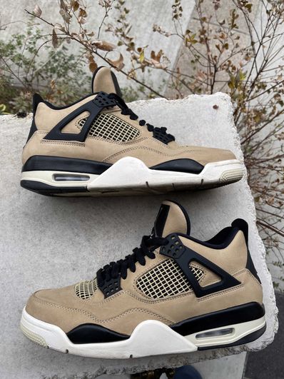 Nike Women's Air Jordan 4 "Mushroom"