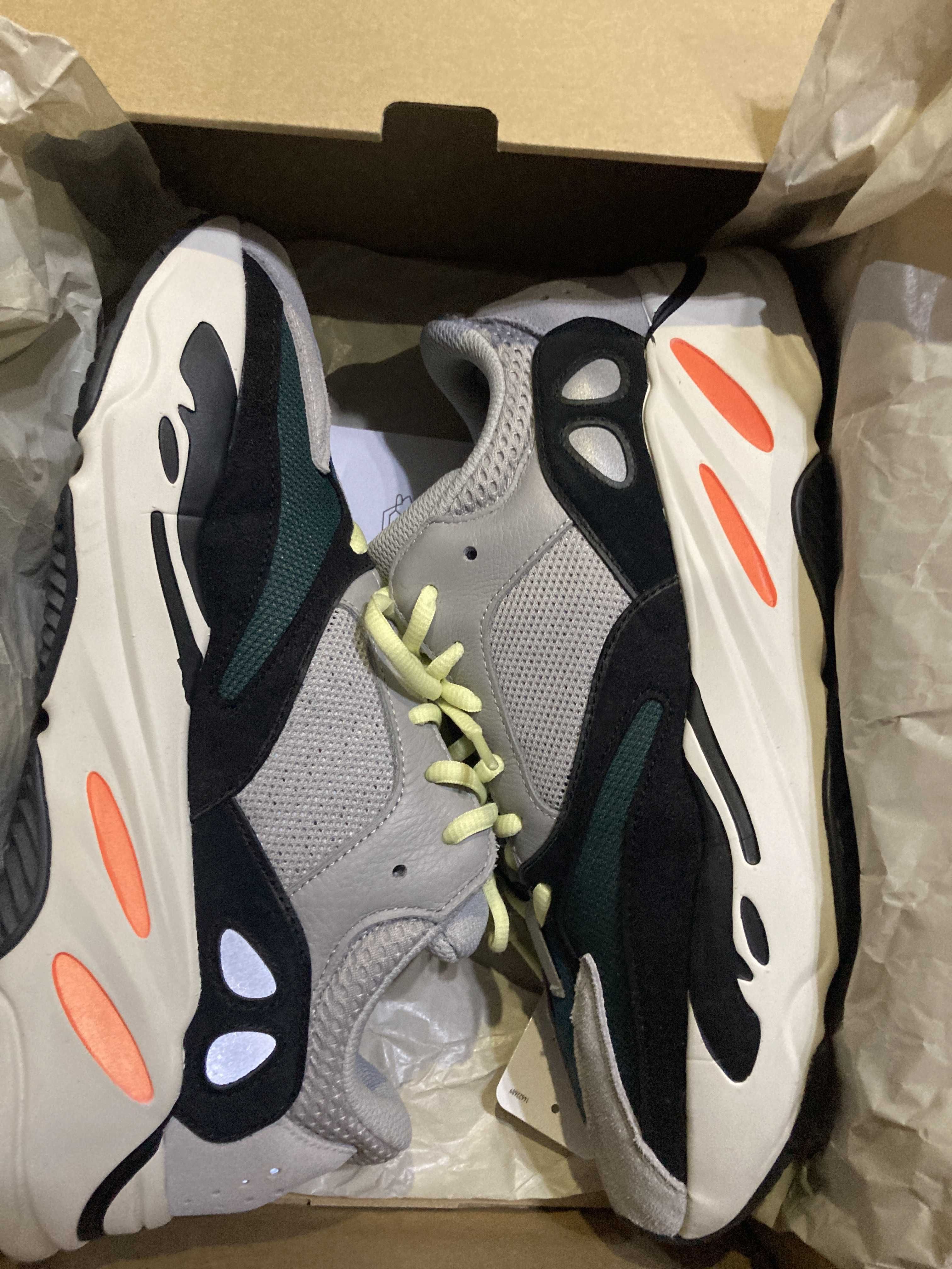adidas YEEZY Boost 700 "Wave Runner"